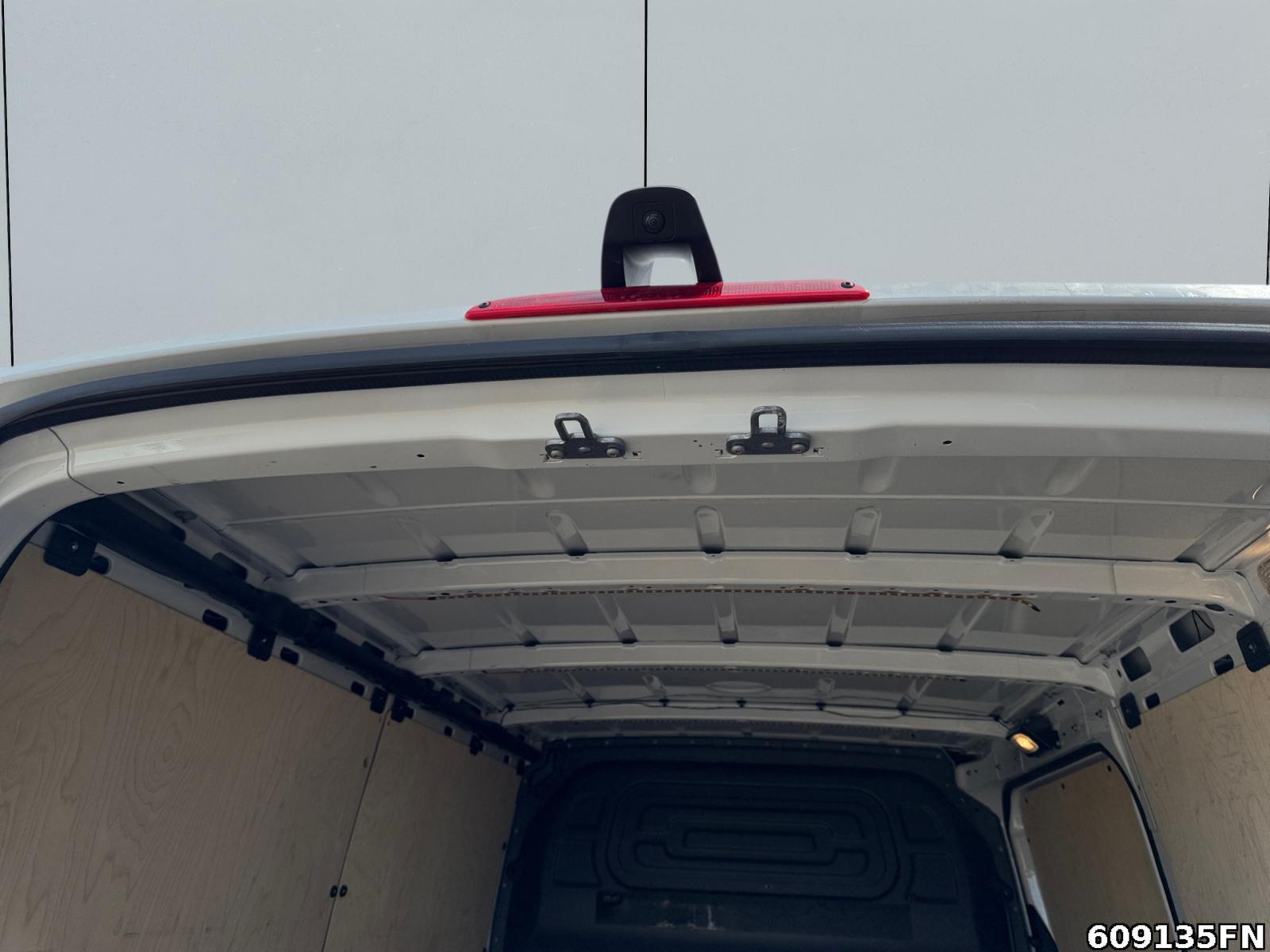 Fahrzeugabbildung Mercedes-Benz Sprinter 317 CDI *L1H1*AHK*Standheizung*MBUX-DAB