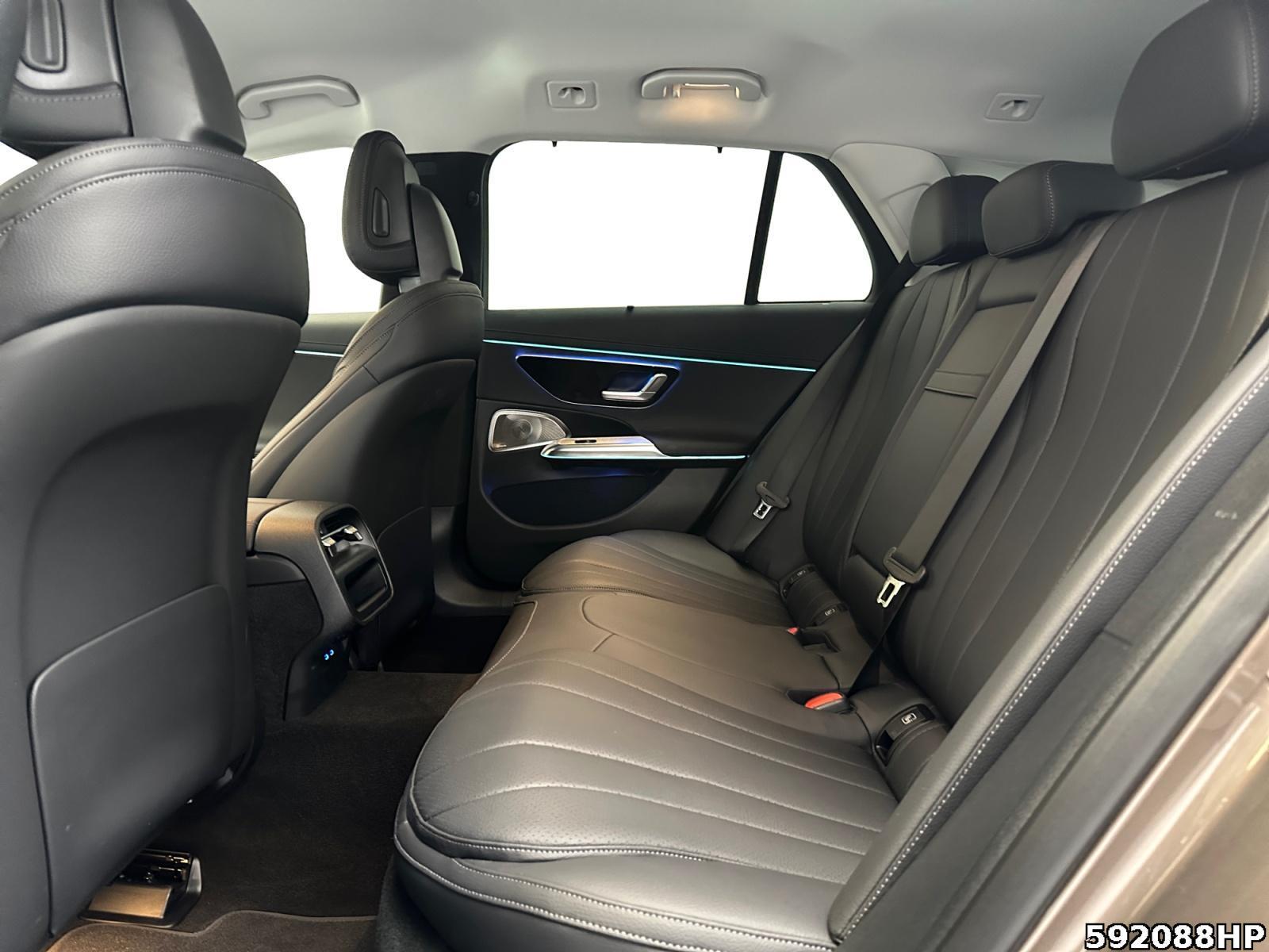 Fahrzeugabbildung Mercedes-Benz E 300 T 4M Avantgarde All Terrain Night 360°