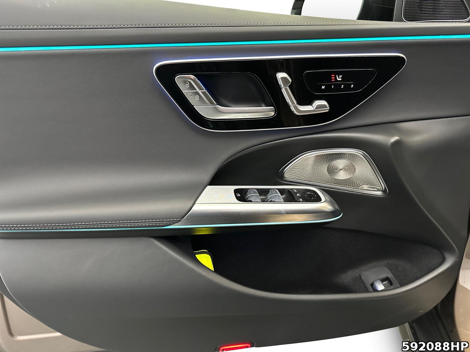 Fahrzeugabbildung Mercedes-Benz E 300 T 4M Avantgarde All Terrain Night 360°