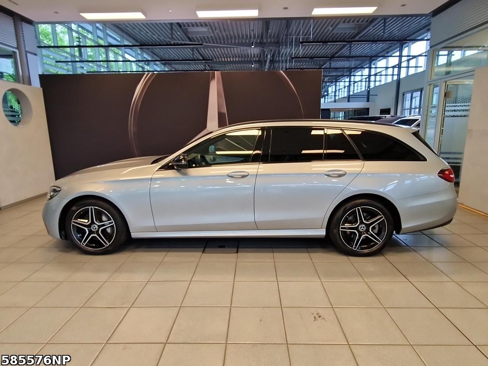 Fahrzeugabbildung Mercedes-Benz E 300 e T AMG Line Night HUD Burmester Distronic