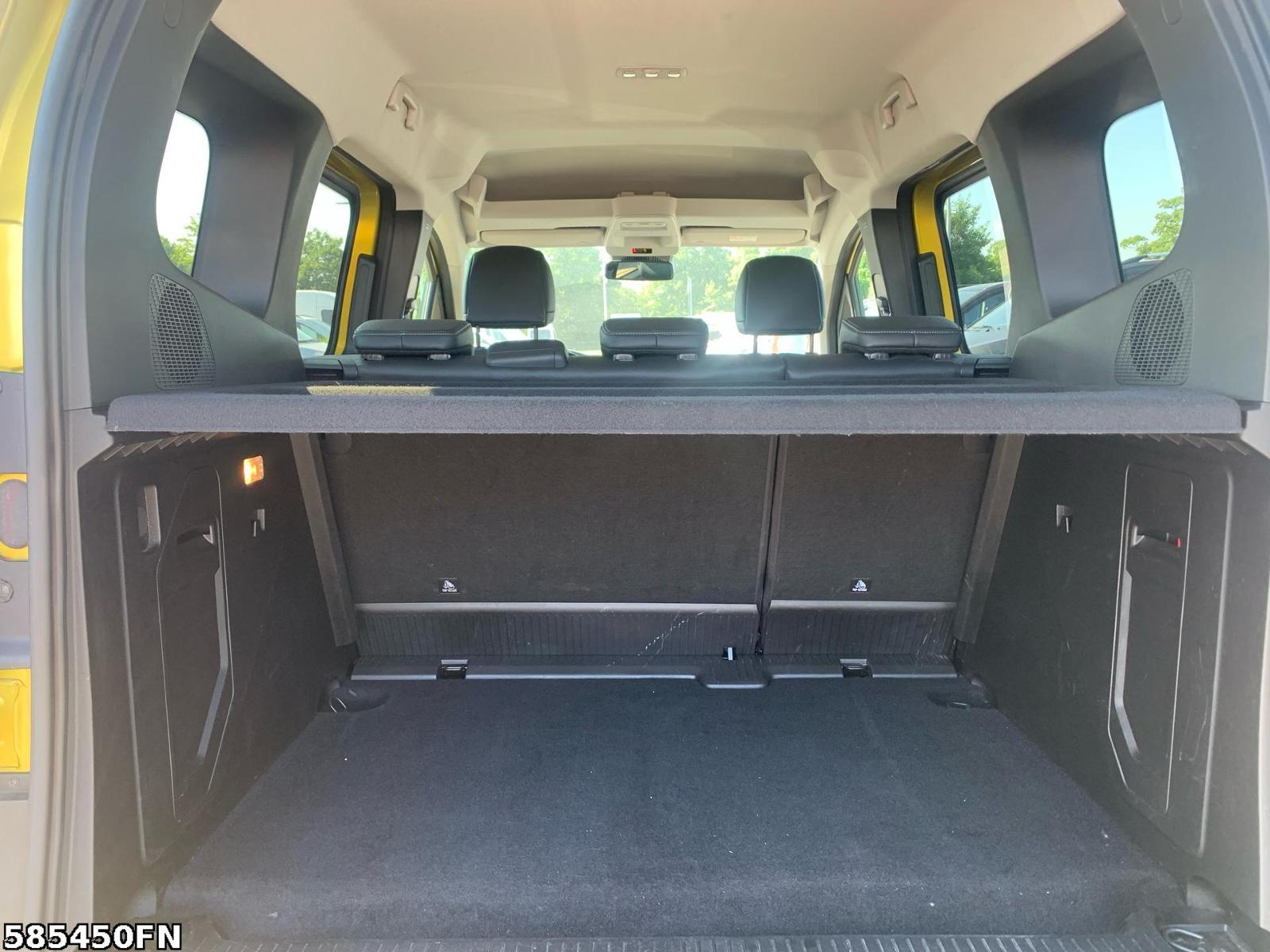 Fahrzeugabbildung Mercedes-Benz T-Klasse Style *LED*NAVI*AUTOMATIK*DAB*KEYLESS GO