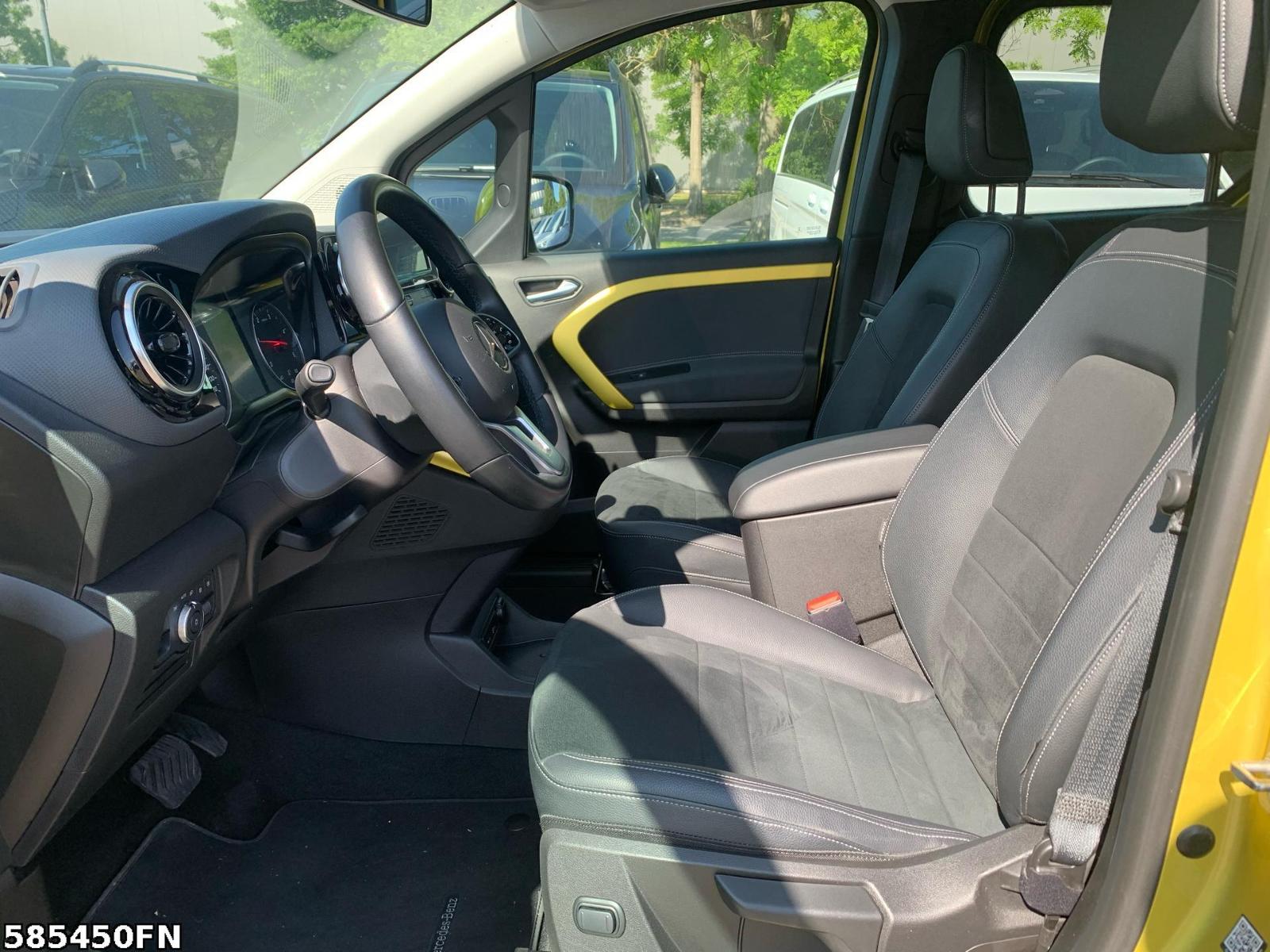 Fahrzeugabbildung Mercedes-Benz T-Klasse Style *LED*NAVI*AUTOMATIK*DAB*KEYLESS GO