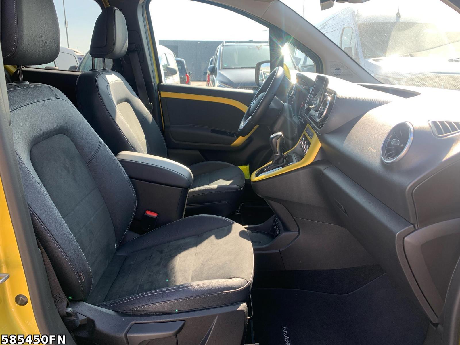 Fahrzeugabbildung Mercedes-Benz T-Klasse Style *LED*NAVI*AUTOMATIK*DAB*KEYLESS GO