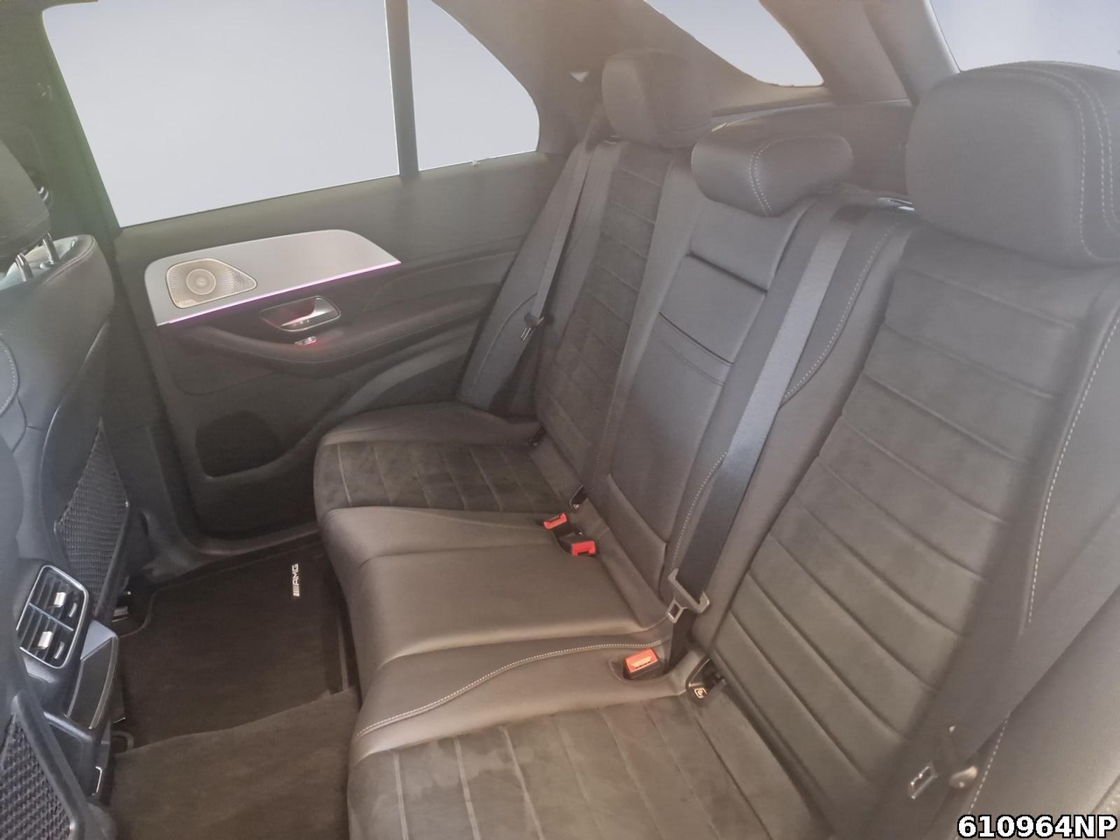Fahrzeugabbildung Mercedes-Benz GLE 450 AMG d 4M AMG AHK Pano Distronic Airmatic 360