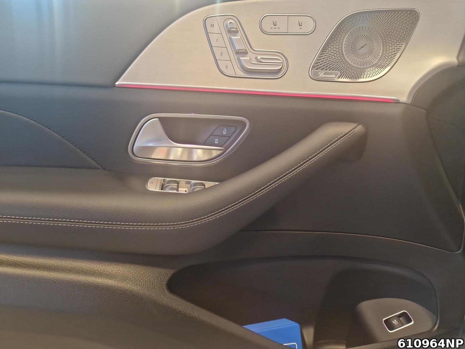 Fahrzeugabbildung Mercedes-Benz GLE 450 AMG d 4M AMG AHK Pano Distronic Airmatic 360
