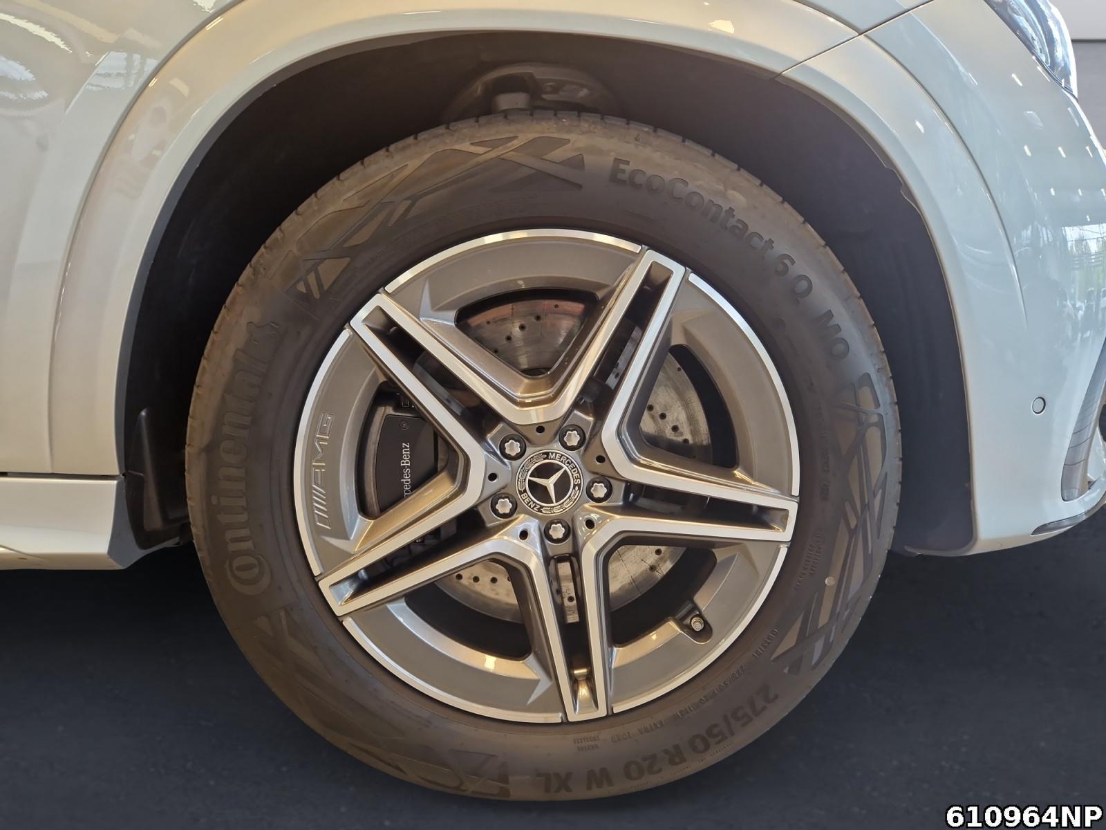 Fahrzeugabbildung Mercedes-Benz GLE 450 AMG d 4M AMG AHK Pano Distronic Airmatic 360