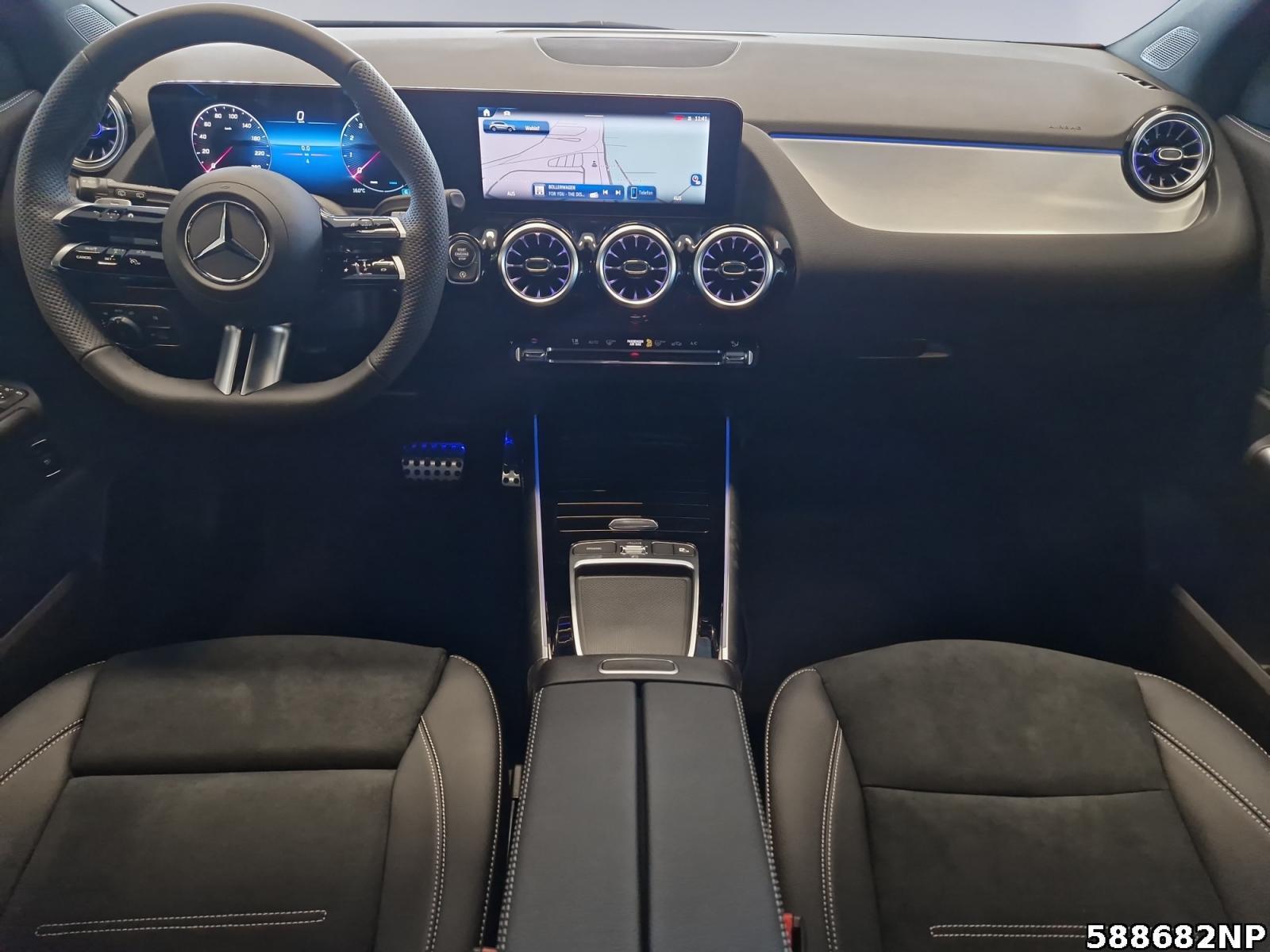 Fahrzeugabbildung Mercedes-Benz GLA 200 AMG+SPECIAL+MULTI+AHK+KEYLESS+360°+TOTW