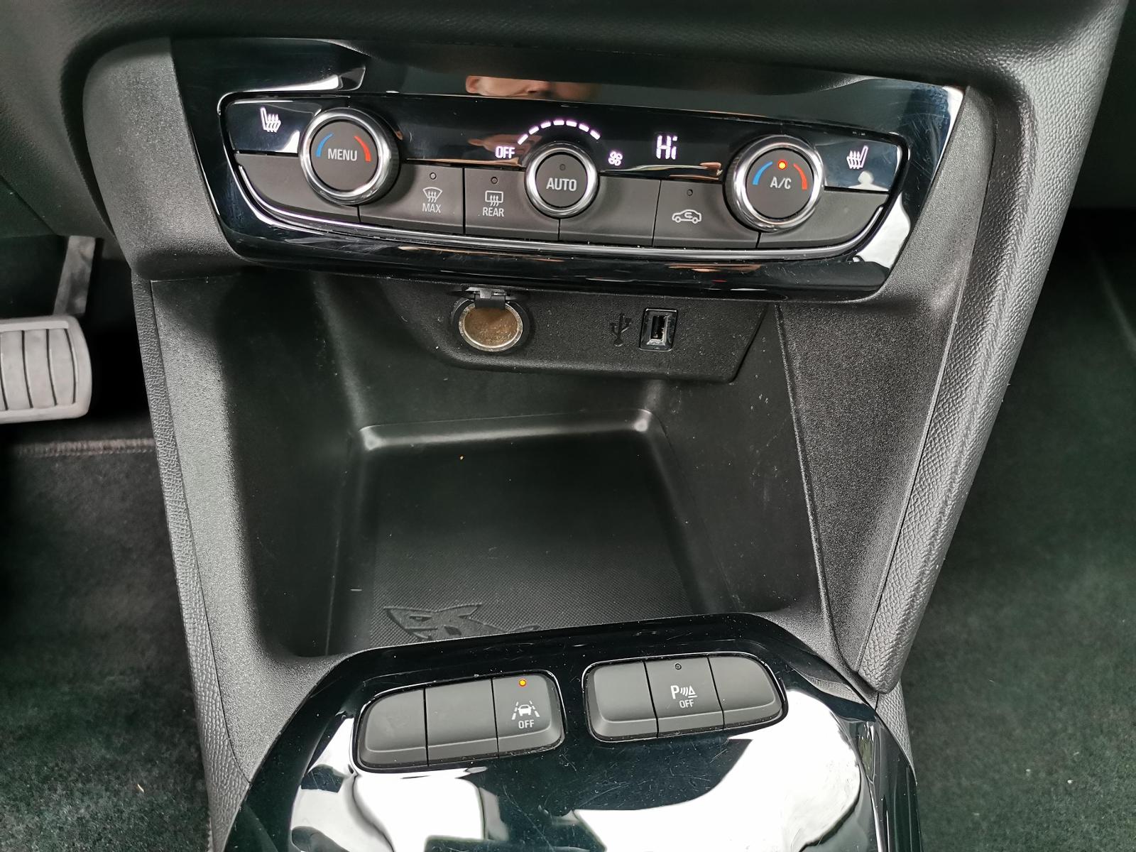 Fahrzeugabbildung Opel Corsa -e Edition*PDC hi*Sitzhzg*LED*Carplay*