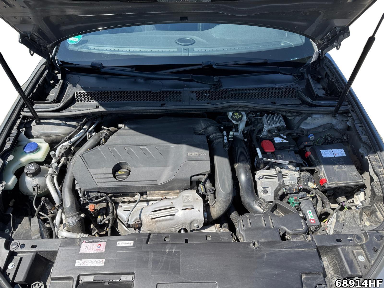 Fahrzeugabbildung Peugeot 508 Plug-In Hybrid4 360, PSE Focal, Pano