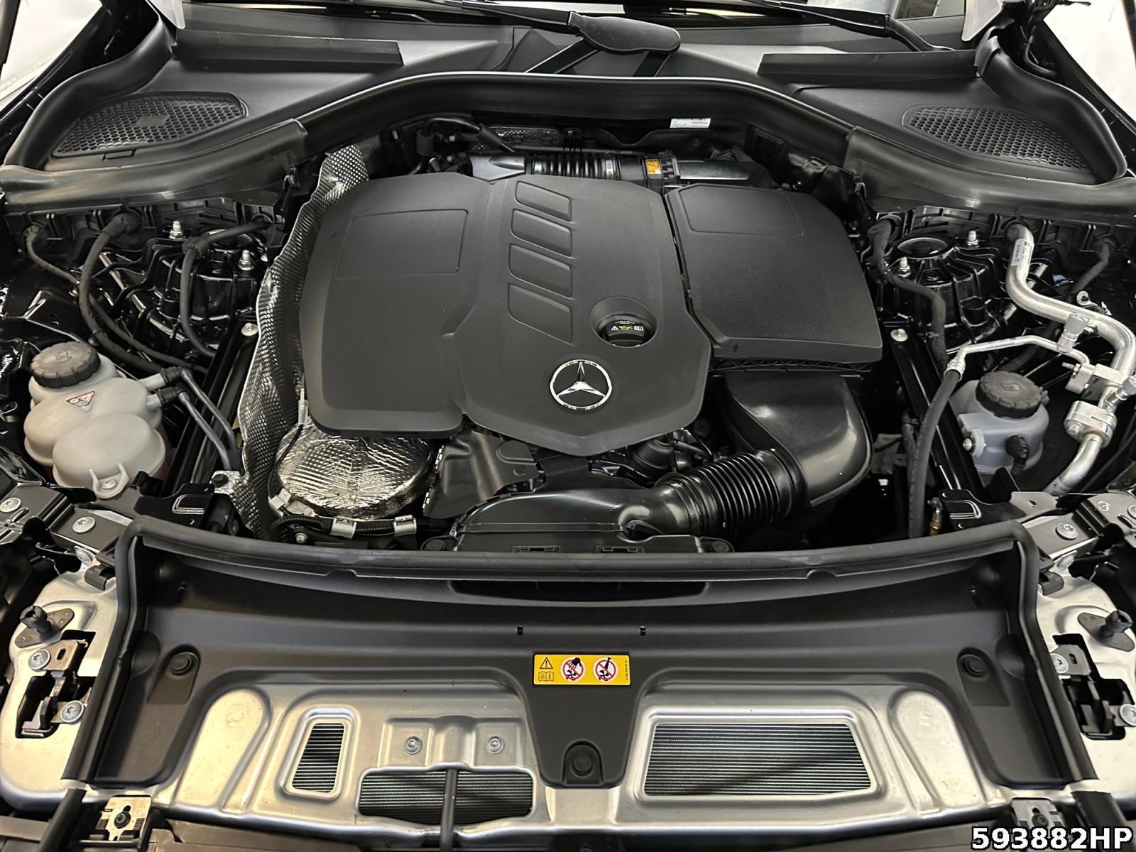 Fahrzeugabbildung Mercedes-Benz GLC 220 d 4MATIC +AMG+AHK+DIGITAL-LIGHT+MEMO+360