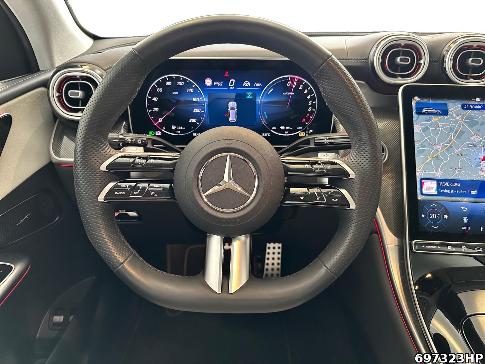 Fahrzeugabbildung Mercedes-Benz GLC 400 e 4M AMG Ahk Pano Distronic Memory 360°