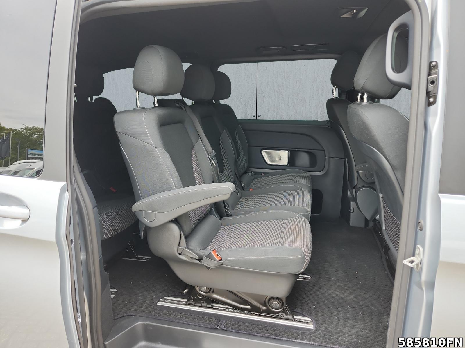 Fahrzeugabbildung Mercedes-Benz V 300 STYLE/L *8-SITZER*BURMESTER*AHK*DISTRONIC*