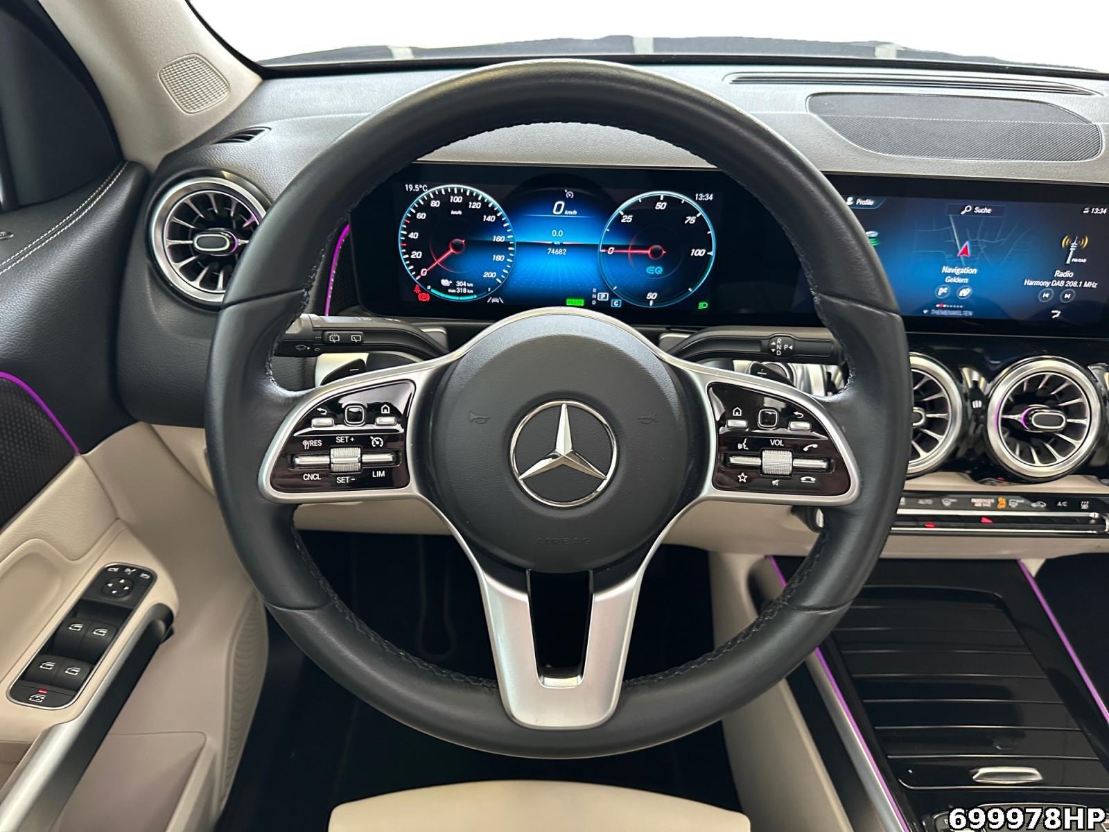 Fahrzeugabbildung Mercedes-Benz EQB 4M Progressive Pano Widescreen 7-Sitzer