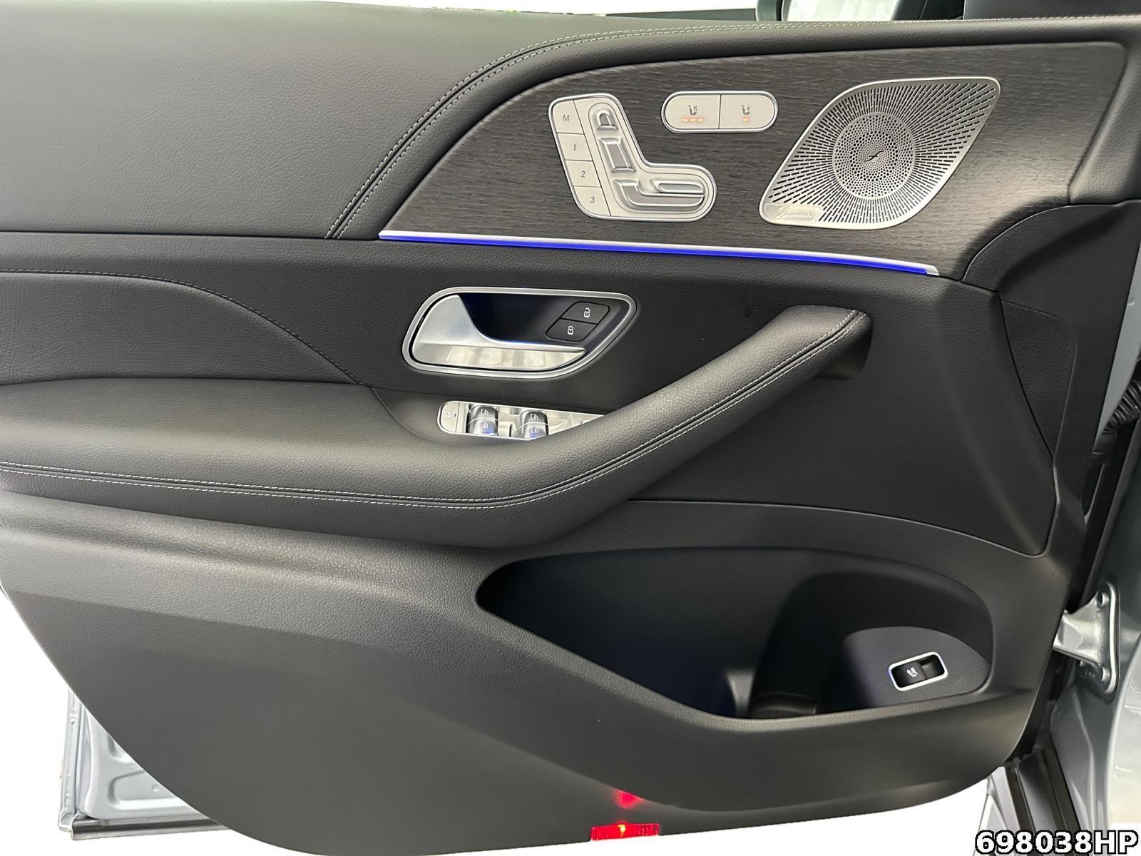 Fahrzeugabbildung Mercedes-Benz GLE 350 de +AMG-LINE+PANO+BURMESTER+DISTRONIC+