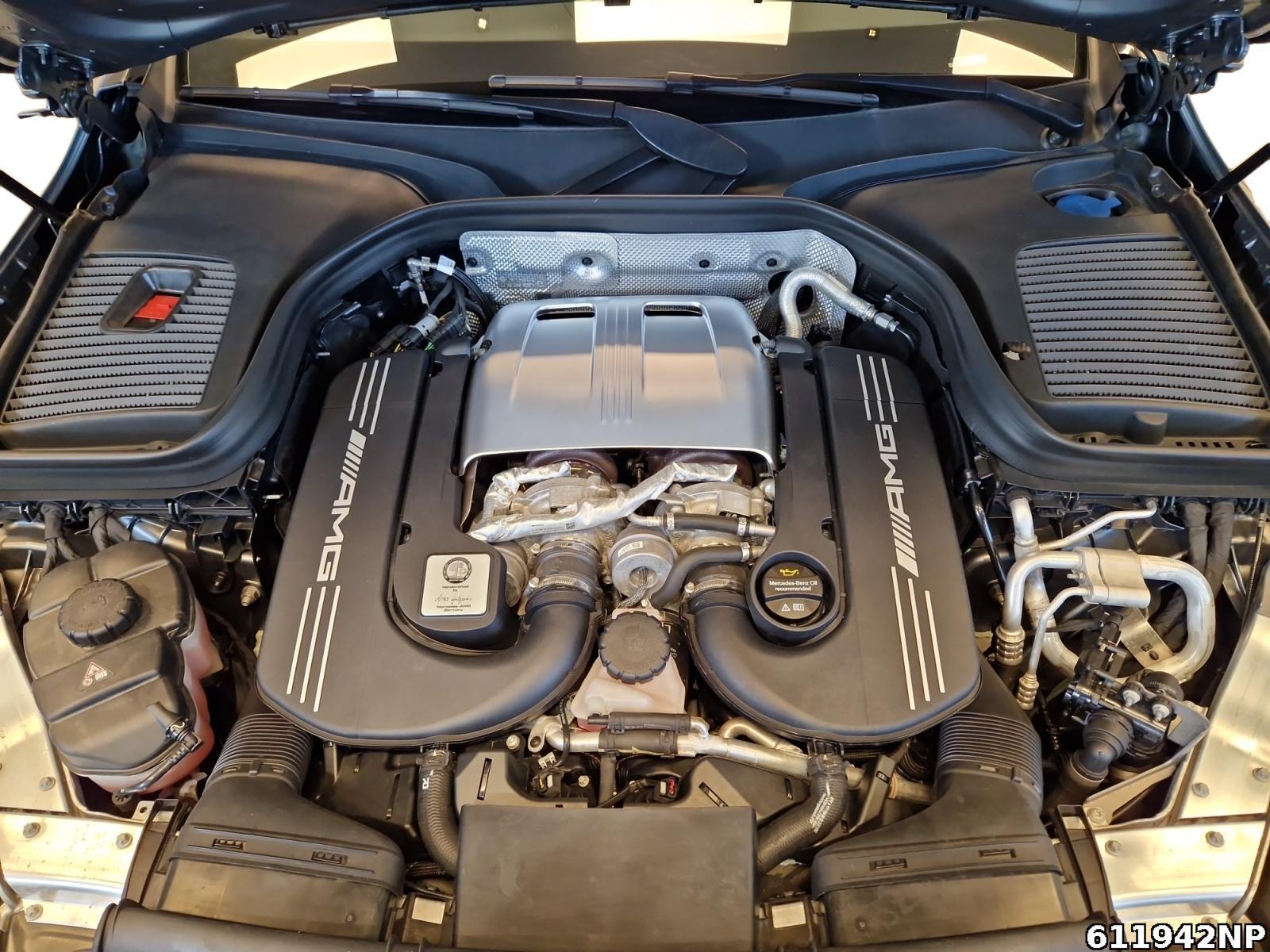 Fahrzeugabbildung Mercedes-Benz GLC 63 AMG S 4matic+ Coupé Schiebedach Sitzklima