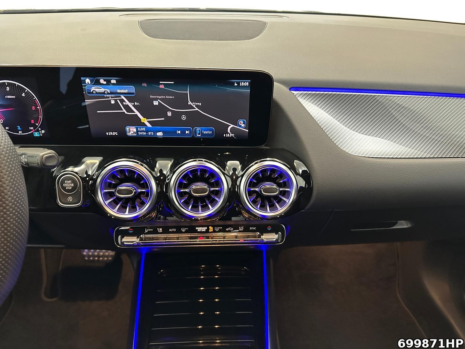 Fahrzeugabbildung Mercedes-Benz GLA 200 d AMG AHK DISTRONIC KEYLESS Rückfahrk.