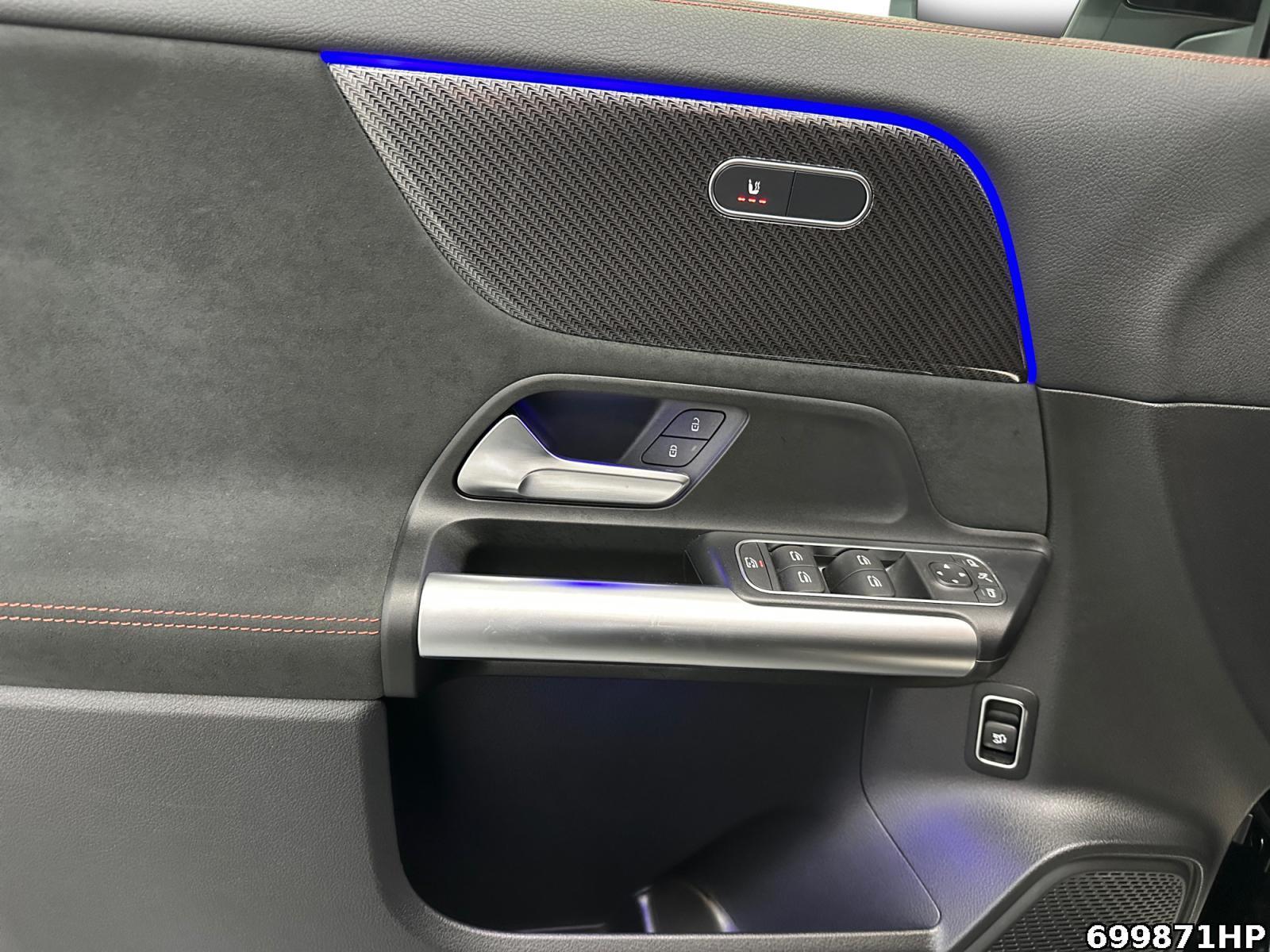 Fahrzeugabbildung Mercedes-Benz GLA 200 d AMG AHK DISTRONIC KEYLESS Rückfahrk.
