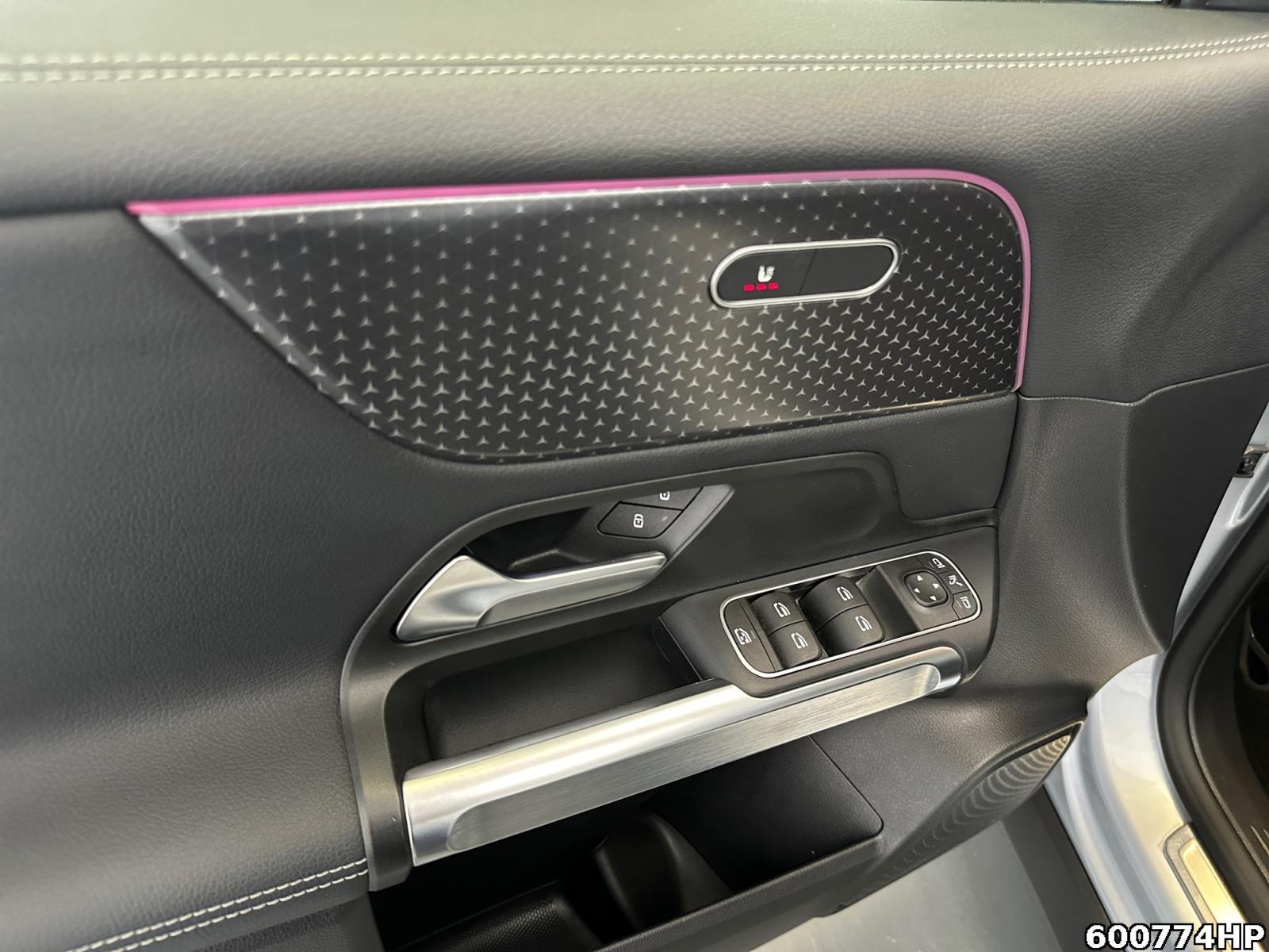 Fahrzeugabbildung Mercedes-Benz EQB 4M Progressive Ambiente CarPlay Totw