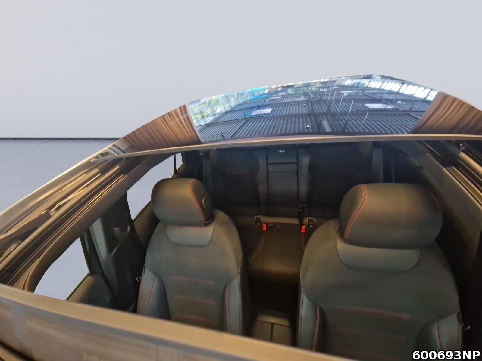 Fahrzeugabbildung Mercedes-Benz EQA AMG Line Panorama LED Kamera Totwinkel