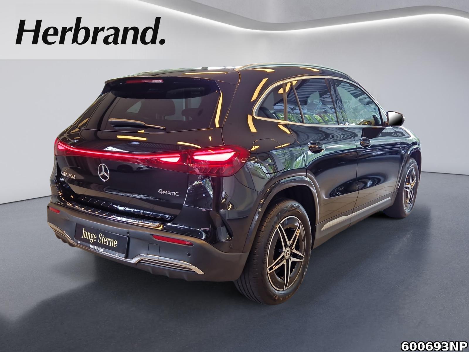 Fahrzeugabbildung Mercedes-Benz EQA AMG Line Panorama LED Kamera Totwinkel