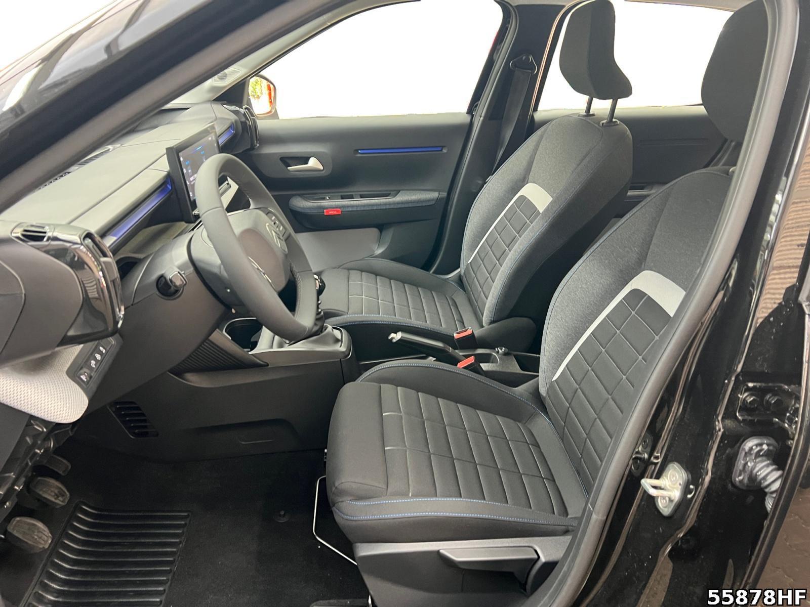 Fahrzeugabbildung Citroën C3 Plus 100 PS MT