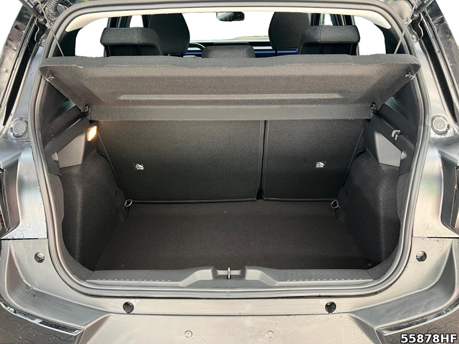 Fahrzeugabbildung Citroën C3 Plus 100 PS MT