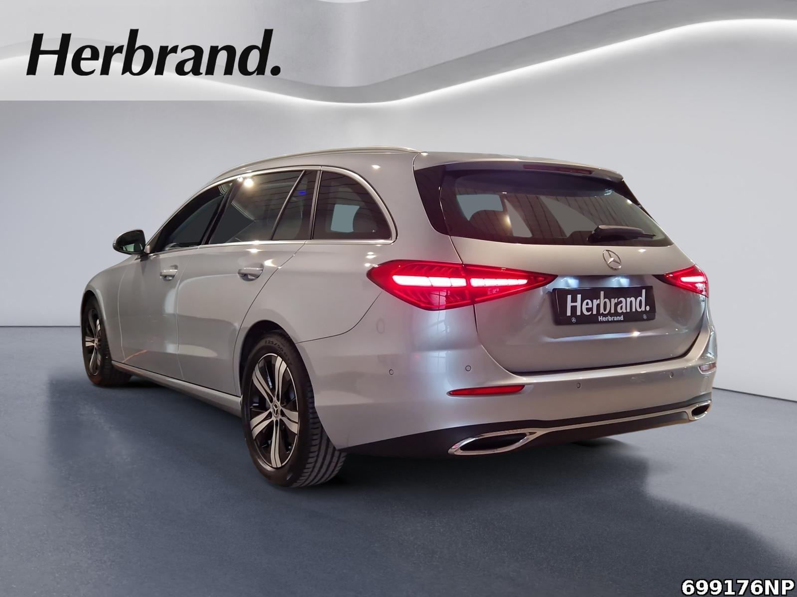 Fahrzeugabbildung Mercedes-Benz C 180 T Avantgarde Panorama 360° Distronic