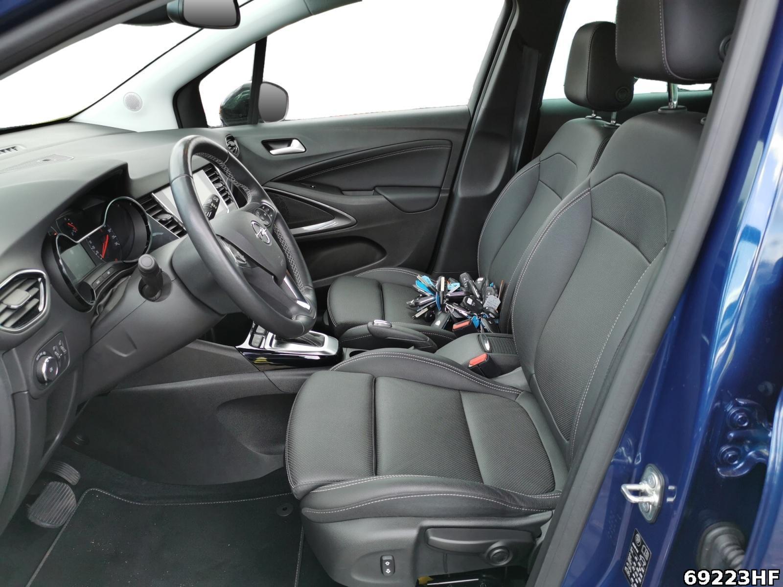 Fahrzeugabbildung Opel Crossland X Elegance 1.2 Diesel 96kW*ALLWETTER*