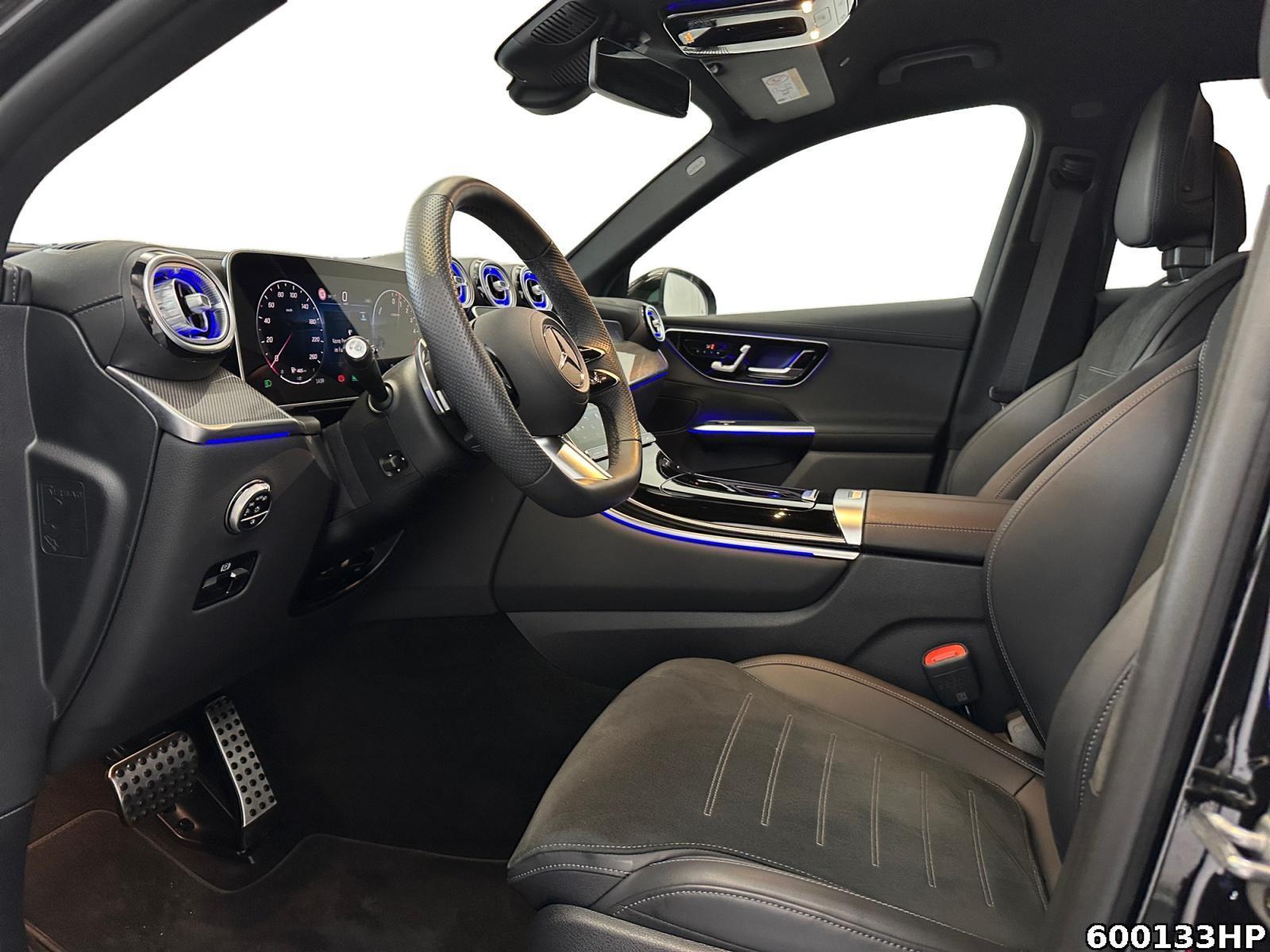 Fahrzeugabbildung Mercedes-Benz GLC 300 de 4M AMG AHK DISTRONIC 360° Memory LED