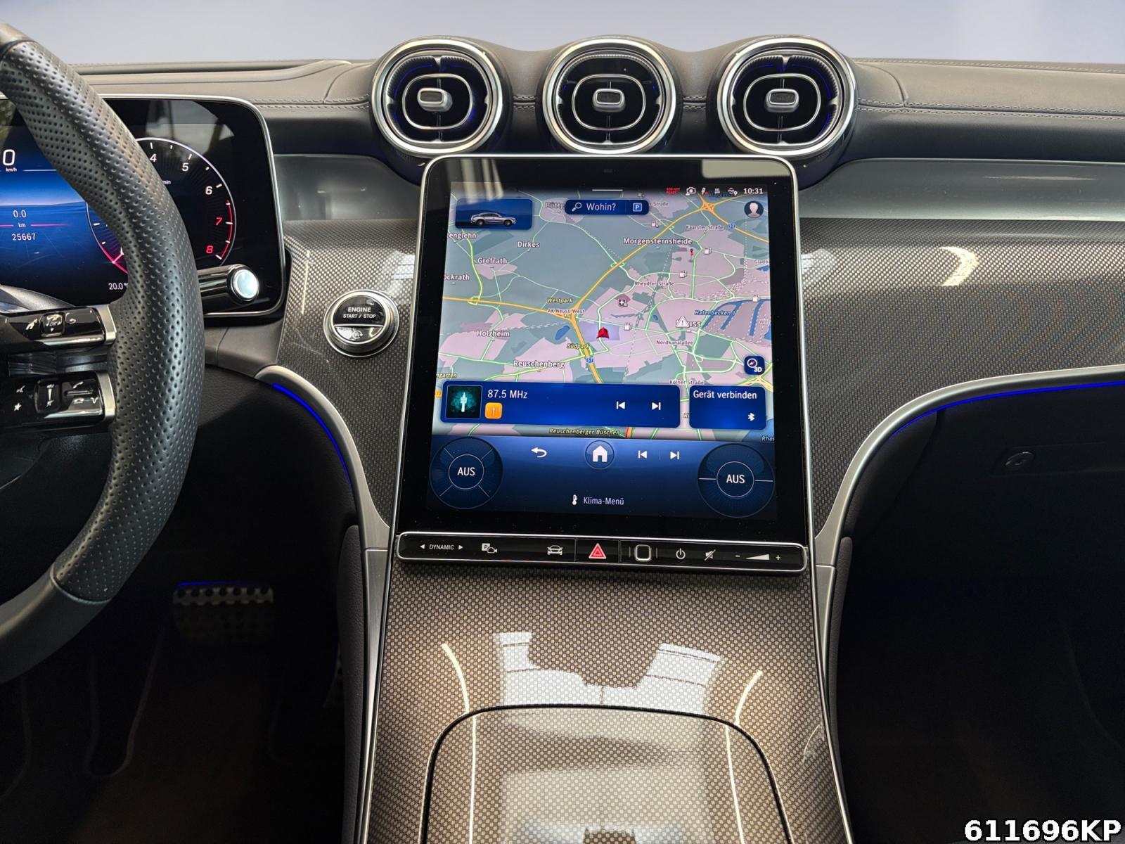 Fahrzeugabbildung Mercedes-Benz GLC 300 4M AMG Coupé Pano Burmester 360° Night