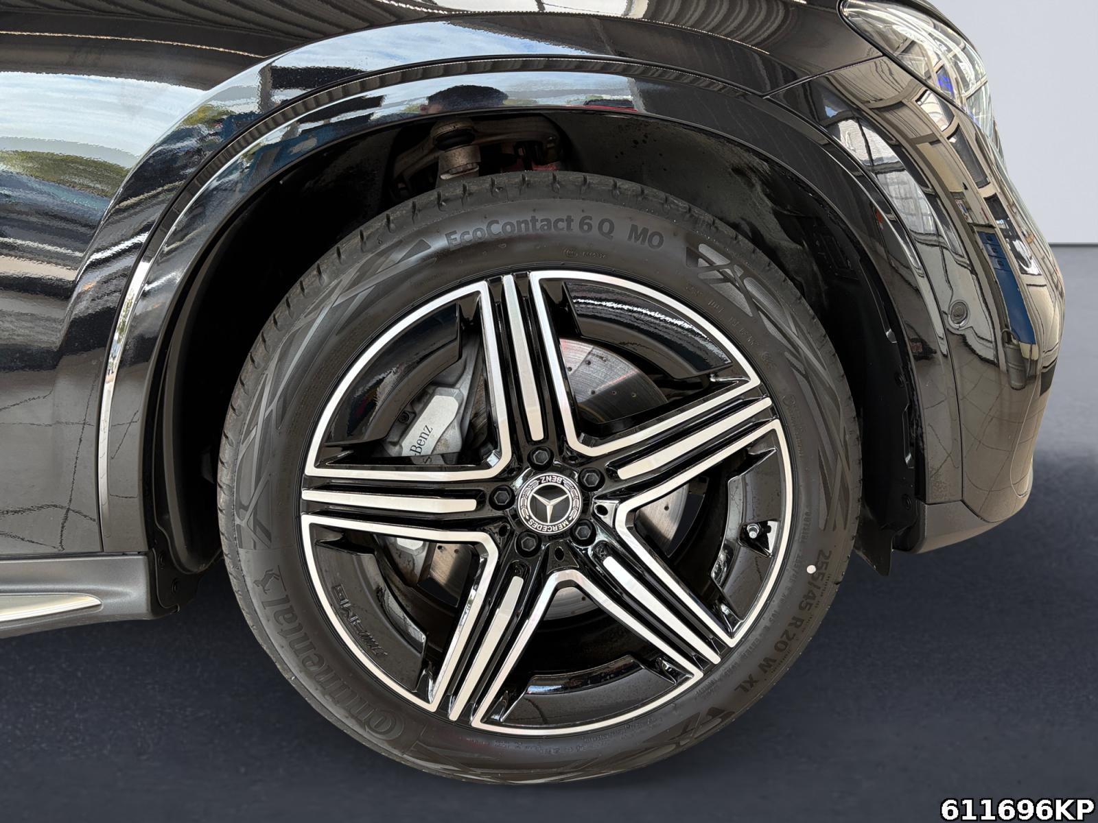 Fahrzeugabbildung Mercedes-Benz GLC 300 4M AMG Coupé Pano Burmester 360° Night