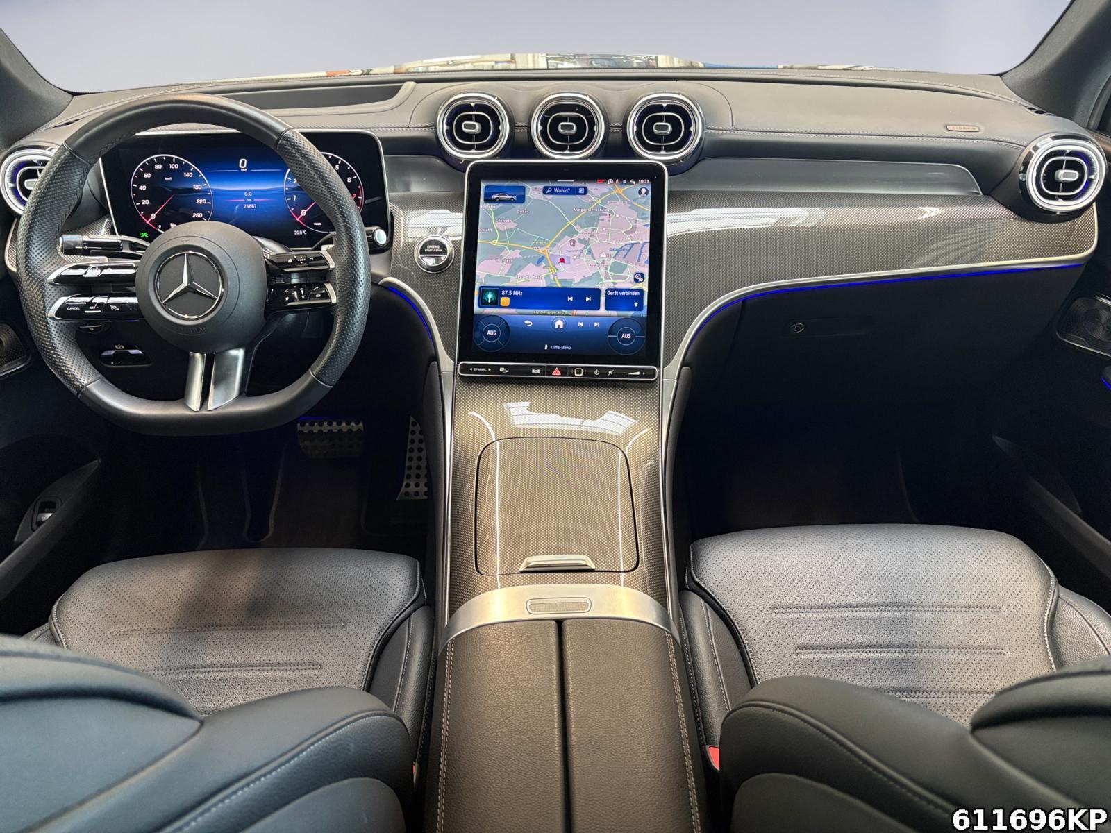 Fahrzeugabbildung Mercedes-Benz GLC 300 4M AMG Coupé Pano Burmester 360° Night