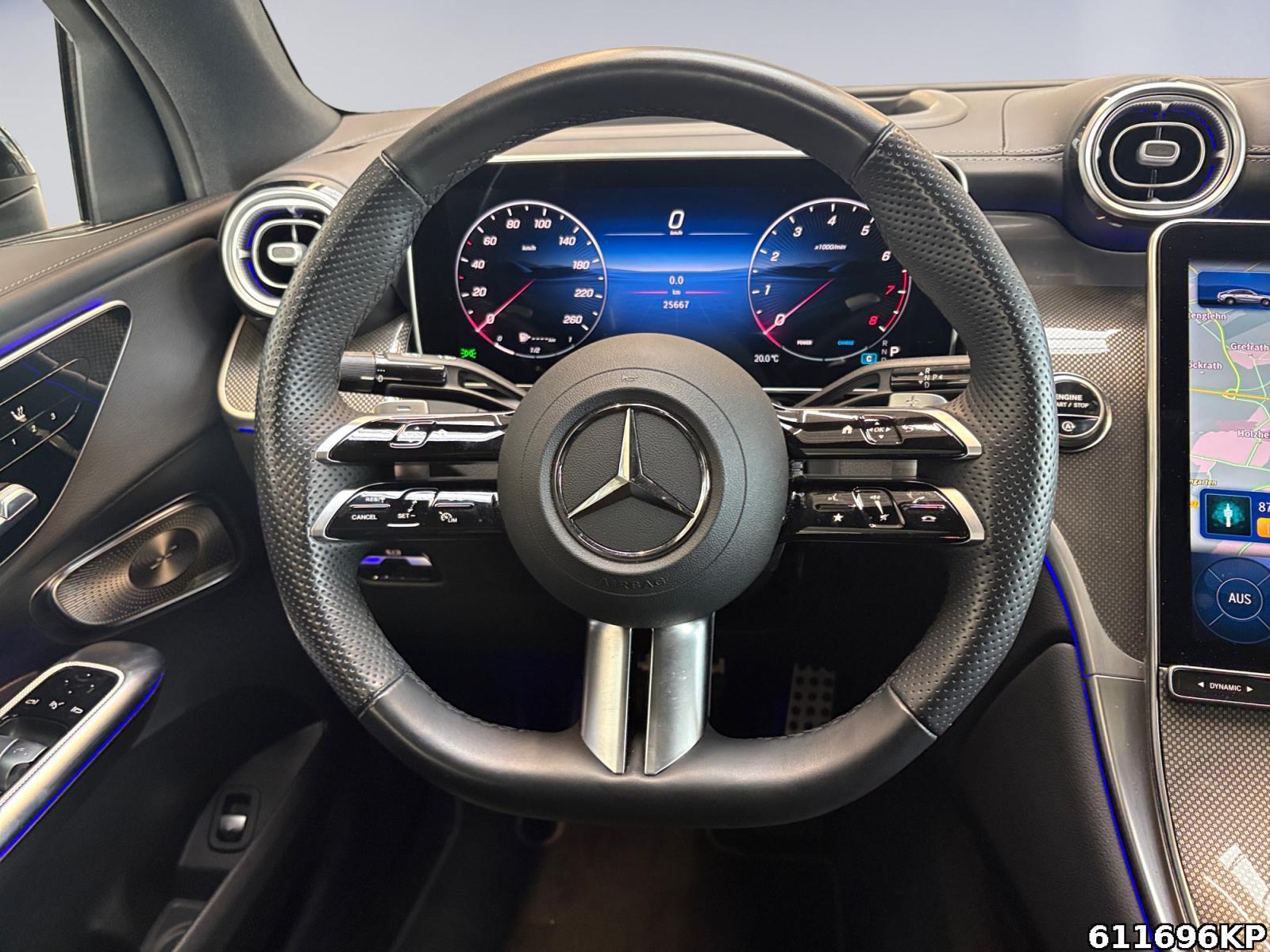 Fahrzeugabbildung Mercedes-Benz GLC 300 4M AMG Coupé Pano Burmester 360° Night