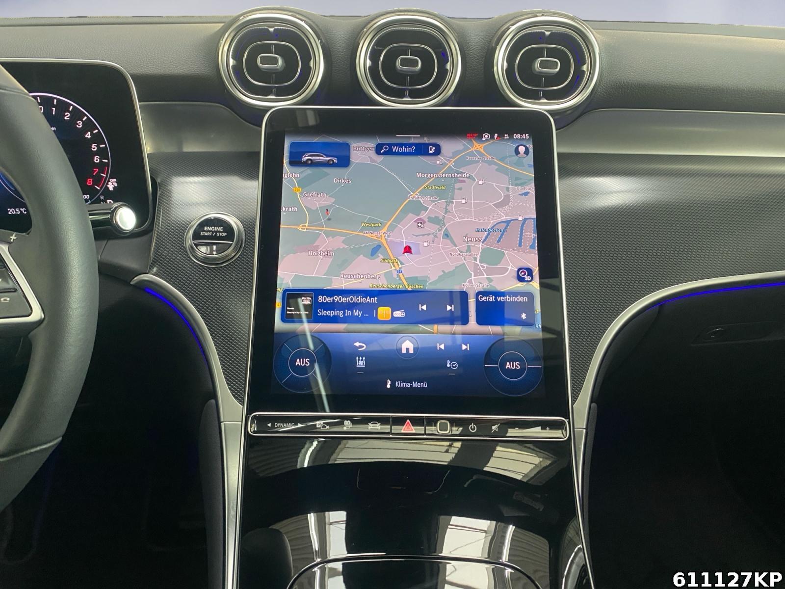 Fahrzeugabbildung Mercedes-Benz GLC 300 e Avantgarde Pano AHK Distronic Memory