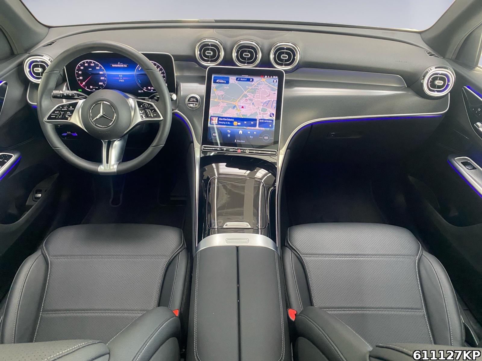Fahrzeugabbildung Mercedes-Benz GLC 300 e Avantgarde Pano AHK Distronic Memory