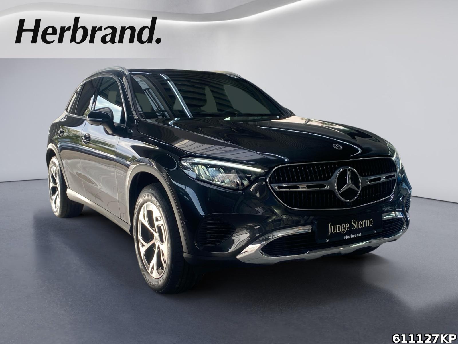 Fahrzeugabbildung Mercedes-Benz GLC 300 e Avantgarde Pano AHK Distronic Memory