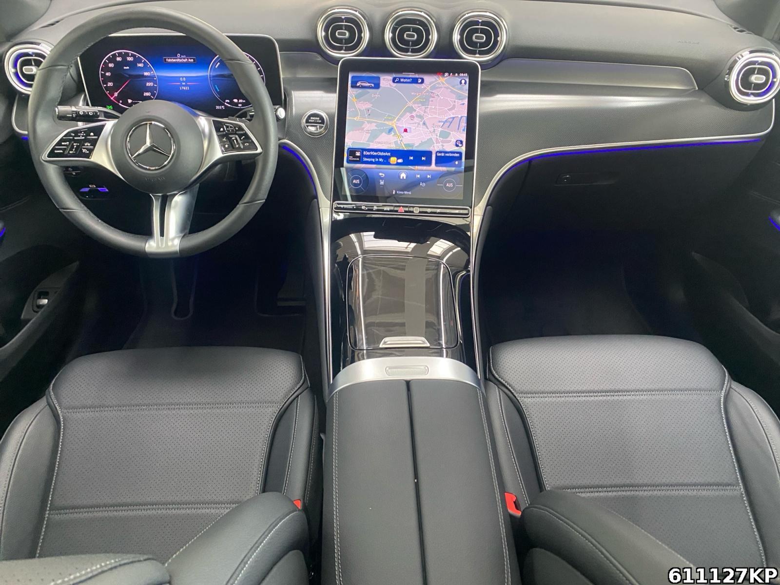 Fahrzeugabbildung Mercedes-Benz GLC 300 e Avantgarde Pano AHK Distronic Memory