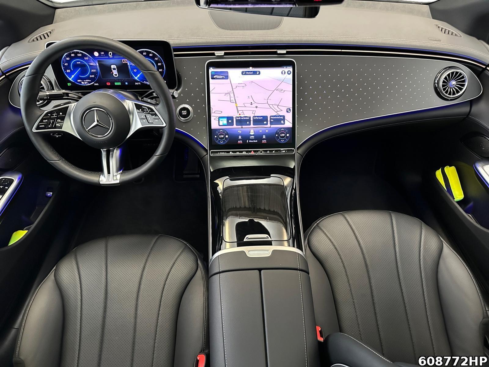 Fahrzeugabbildung Mercedes-Benz EQE AMG Pano AHK Memory KeylessGO Distronic