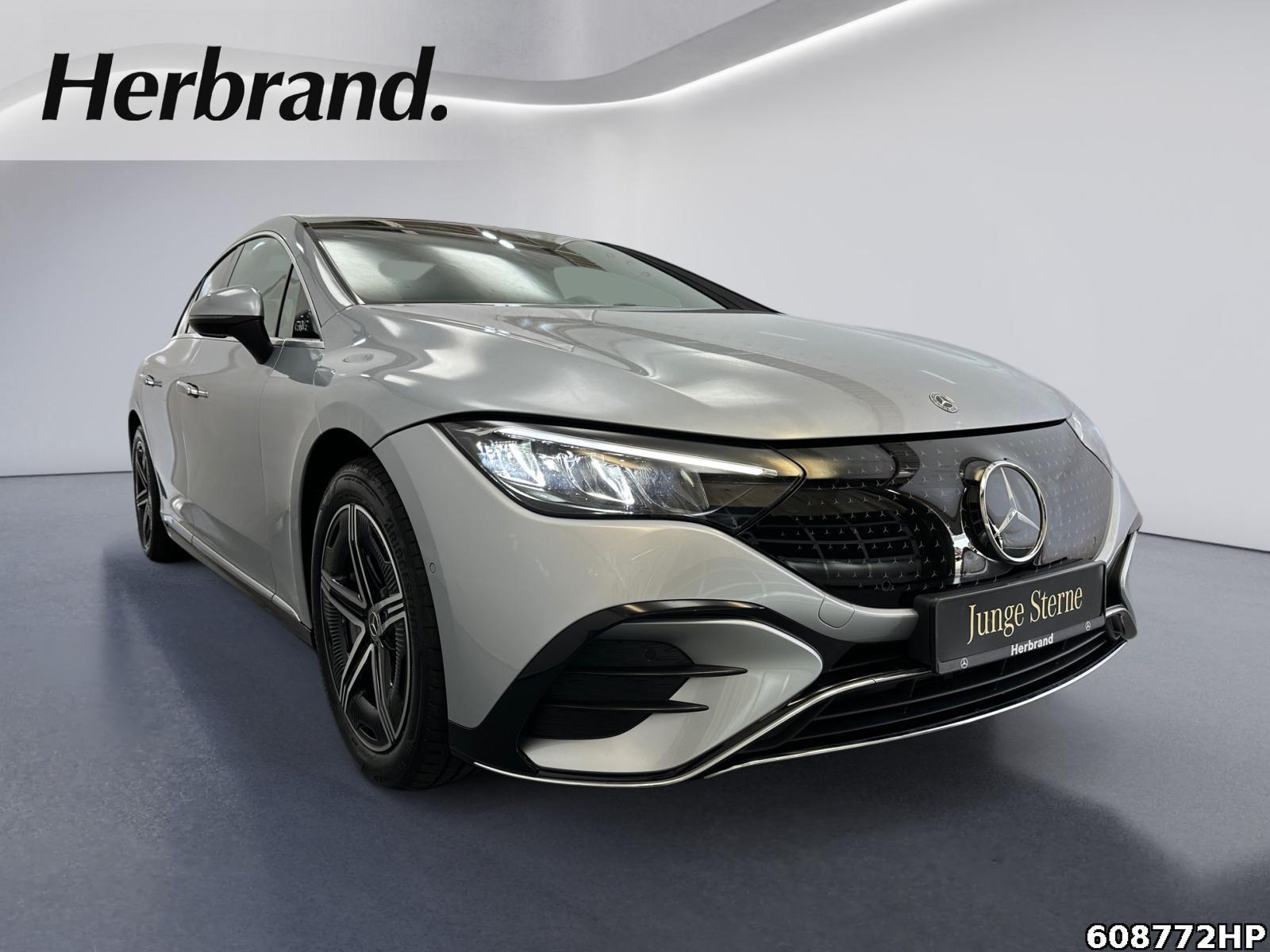 Fahrzeugabbildung Mercedes-Benz EQE AMG Pano AHK Memory KeylessGO Distronic