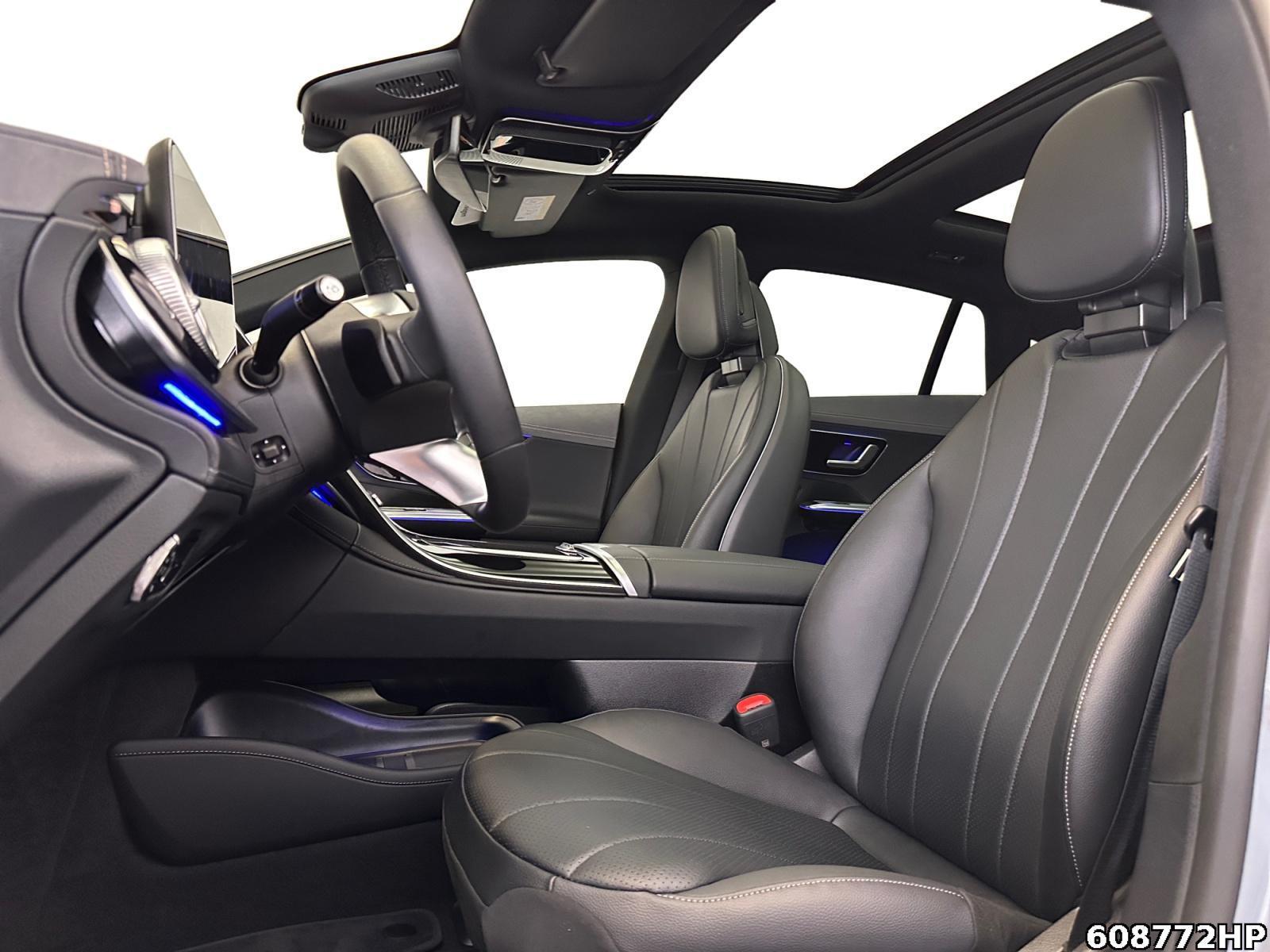 Fahrzeugabbildung Mercedes-Benz EQE AMG Pano AHK Memory KeylessGO Distronic