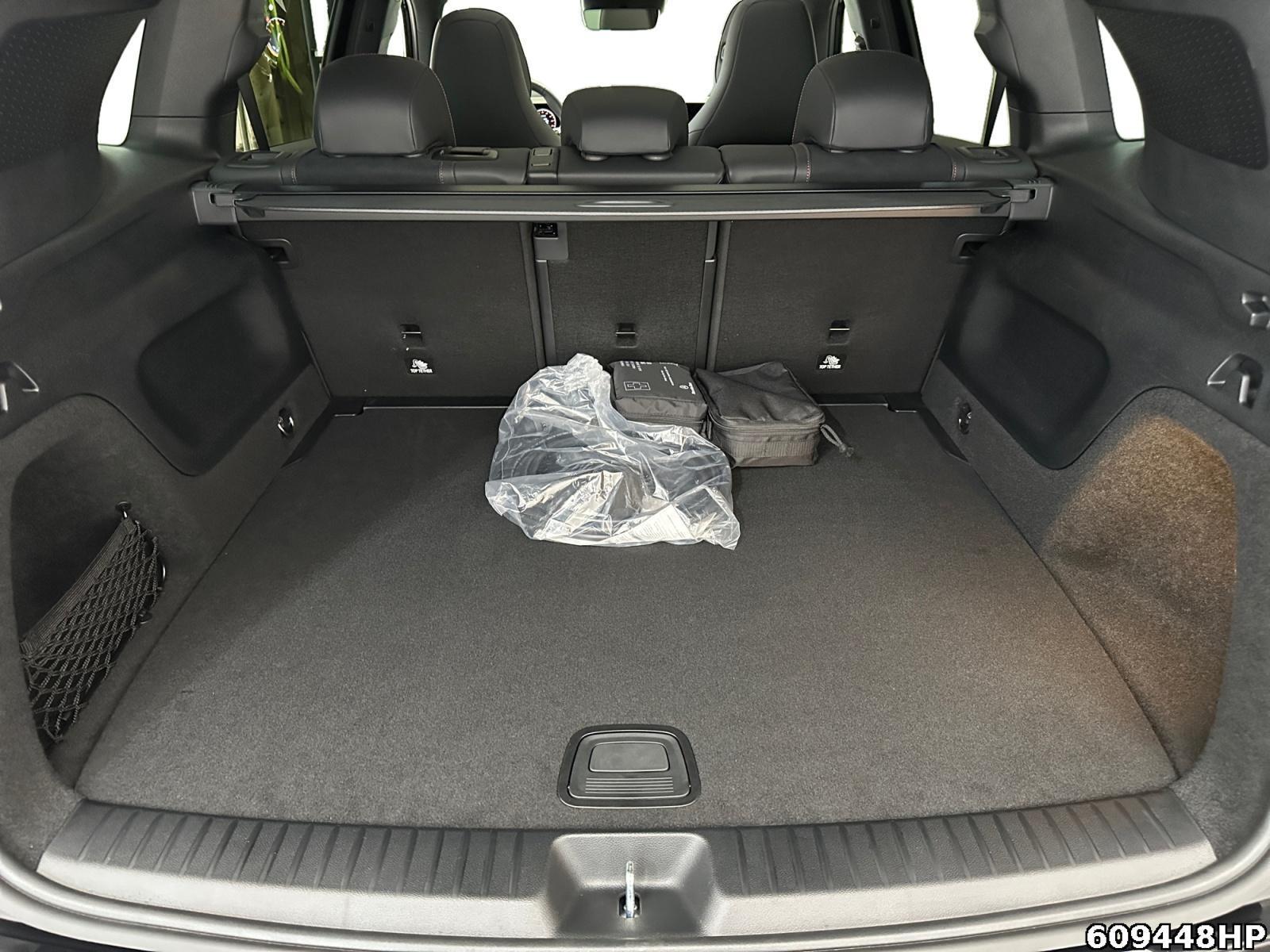 Fahrzeugabbildung Mercedes-Benz GLB 250 +AMG+MEMORY+KEYLESS+360°KAM+NIGHT+