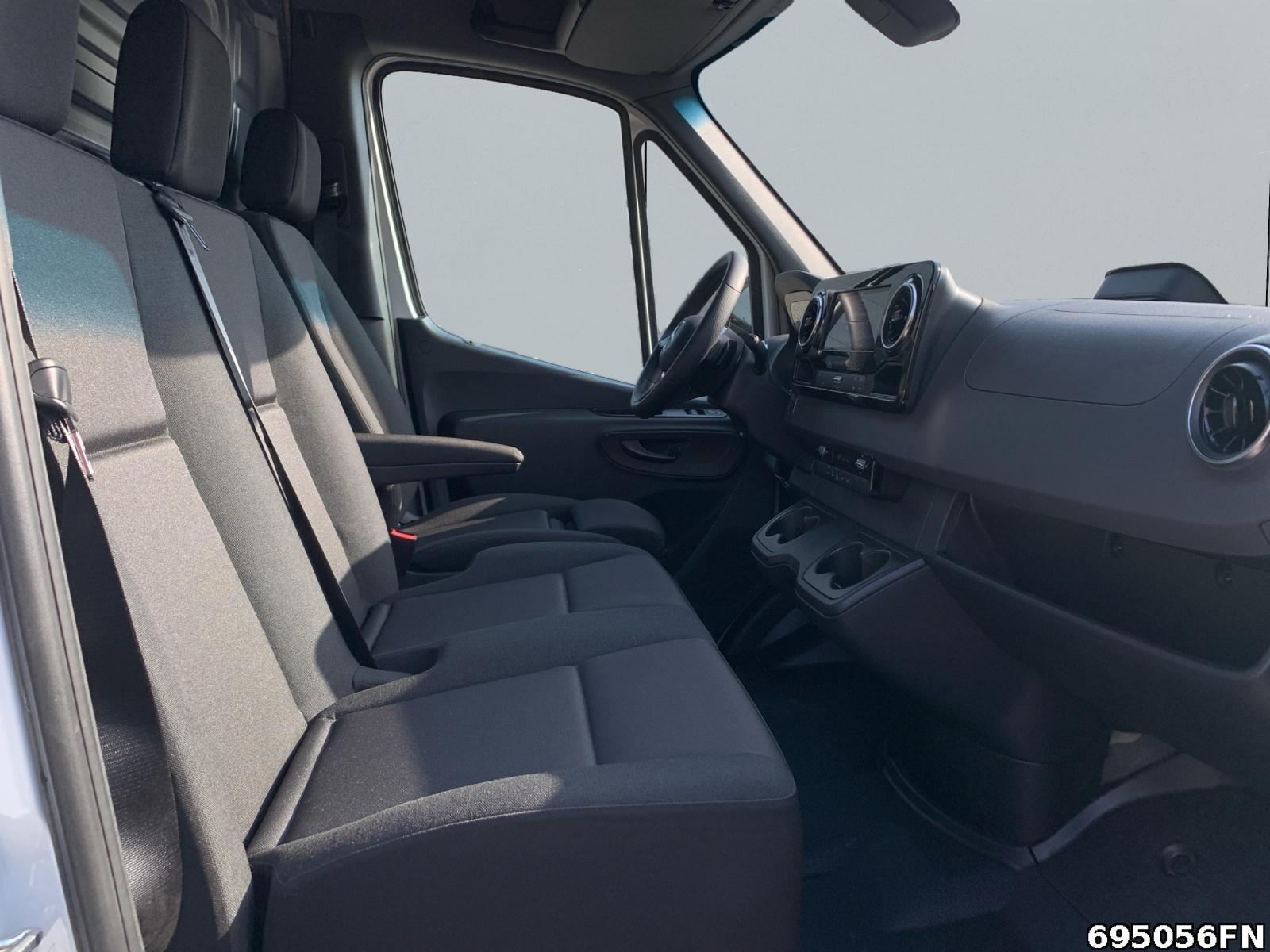 Fahrzeugabbildung Mercedes-Benz Sprinter 315 PRO L2H2 AHK 3,5*KLIMA*KAM*AUTMATIK