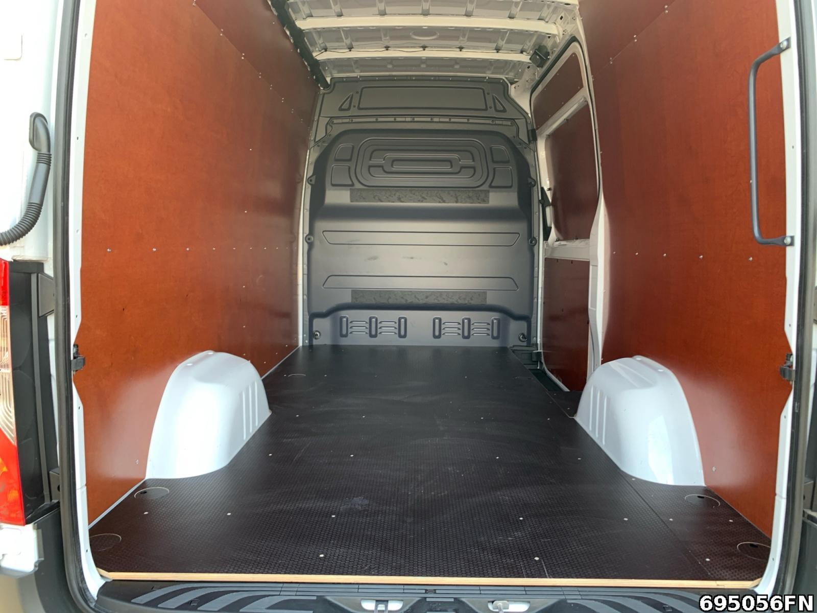 Fahrzeugabbildung Mercedes-Benz Sprinter 315 PRO L2H2 AHK 3,5*KLIMA*KAM*AUTMATIK