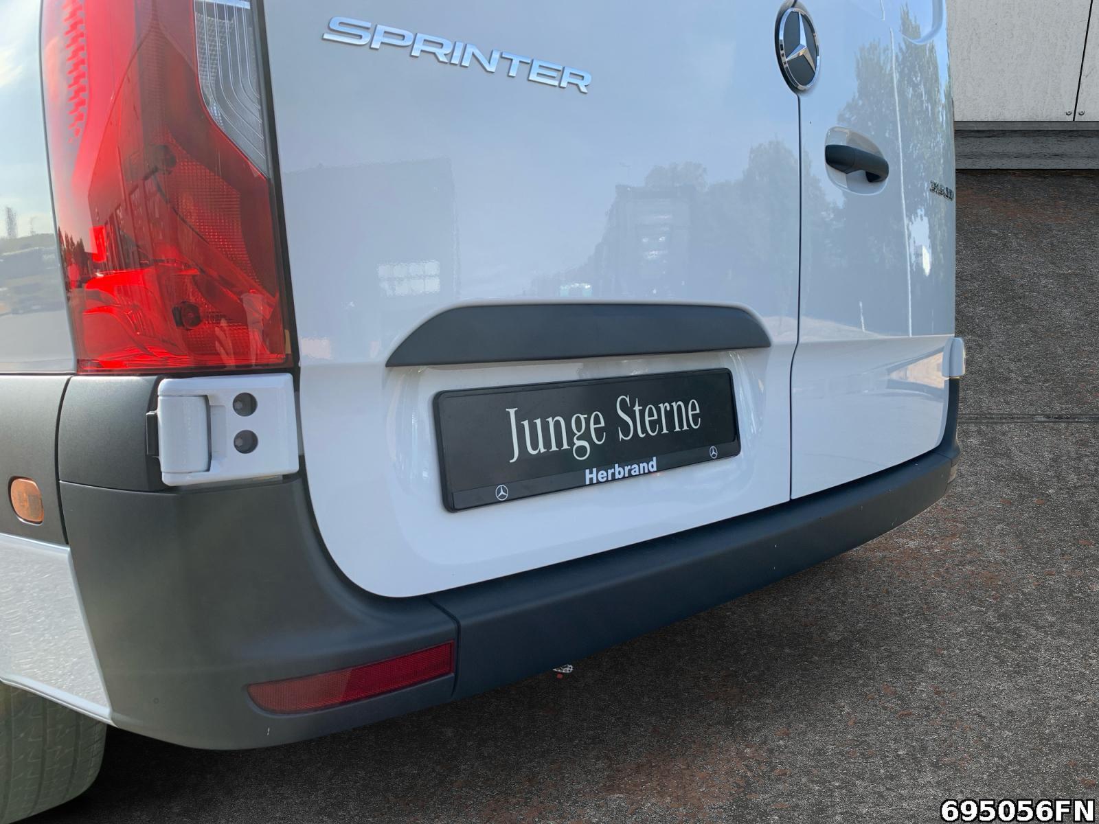 Fahrzeugabbildung Mercedes-Benz Sprinter 315 PRO L2H2 AHK 3,5*KLIMA*KAM*AUTMATIK