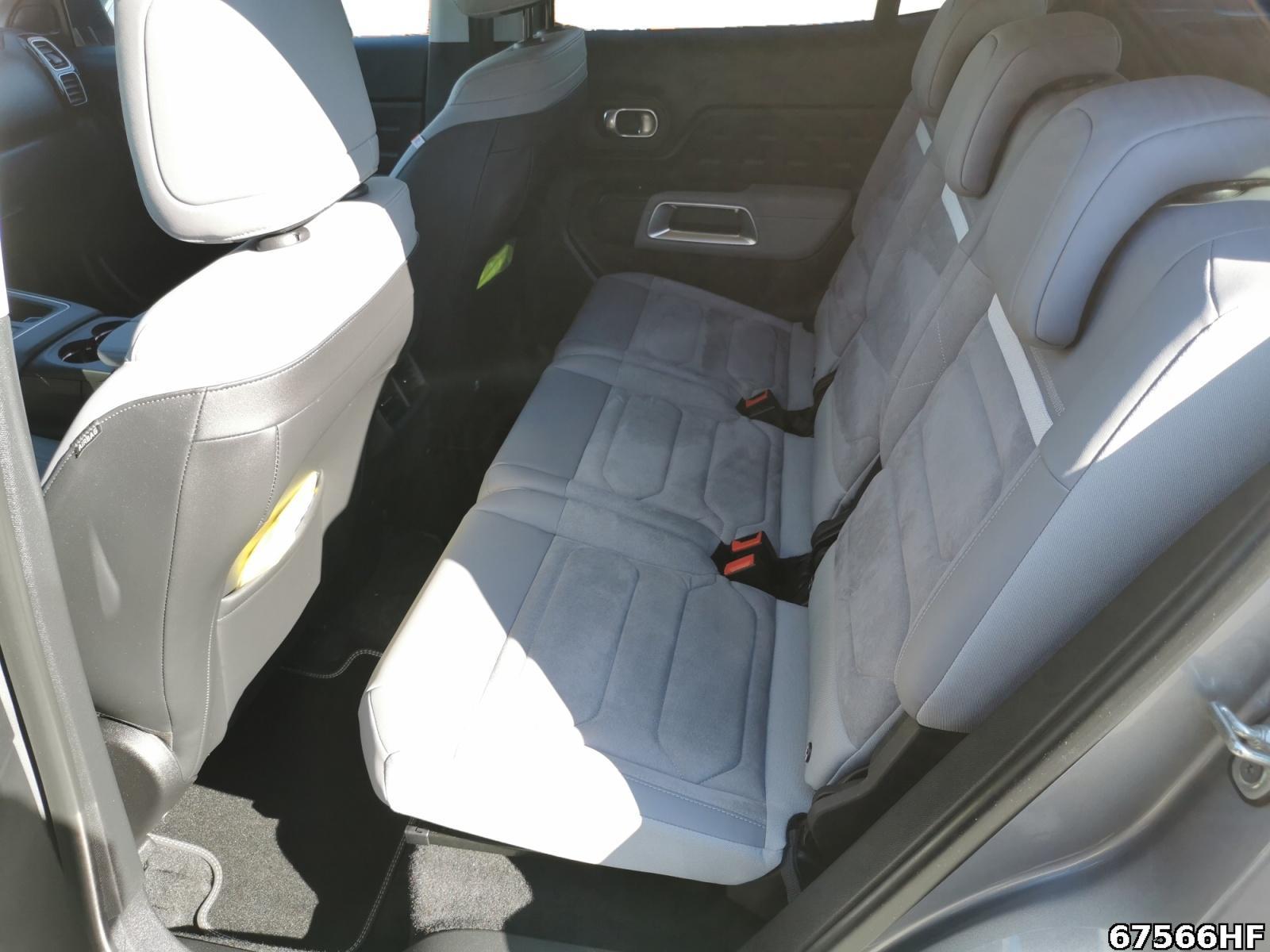 Fahrzeugabbildung Citroën C5 Aircross 1.2 Mild-Hybrid 136, ë-Series