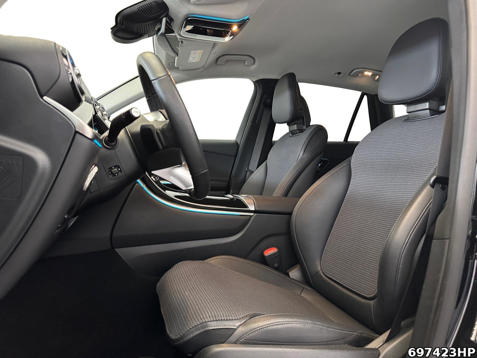 Fahrzeugabbildung Mercedes-Benz GLC 220 d 4M Avantgarde Ahk Memory Totwinkel