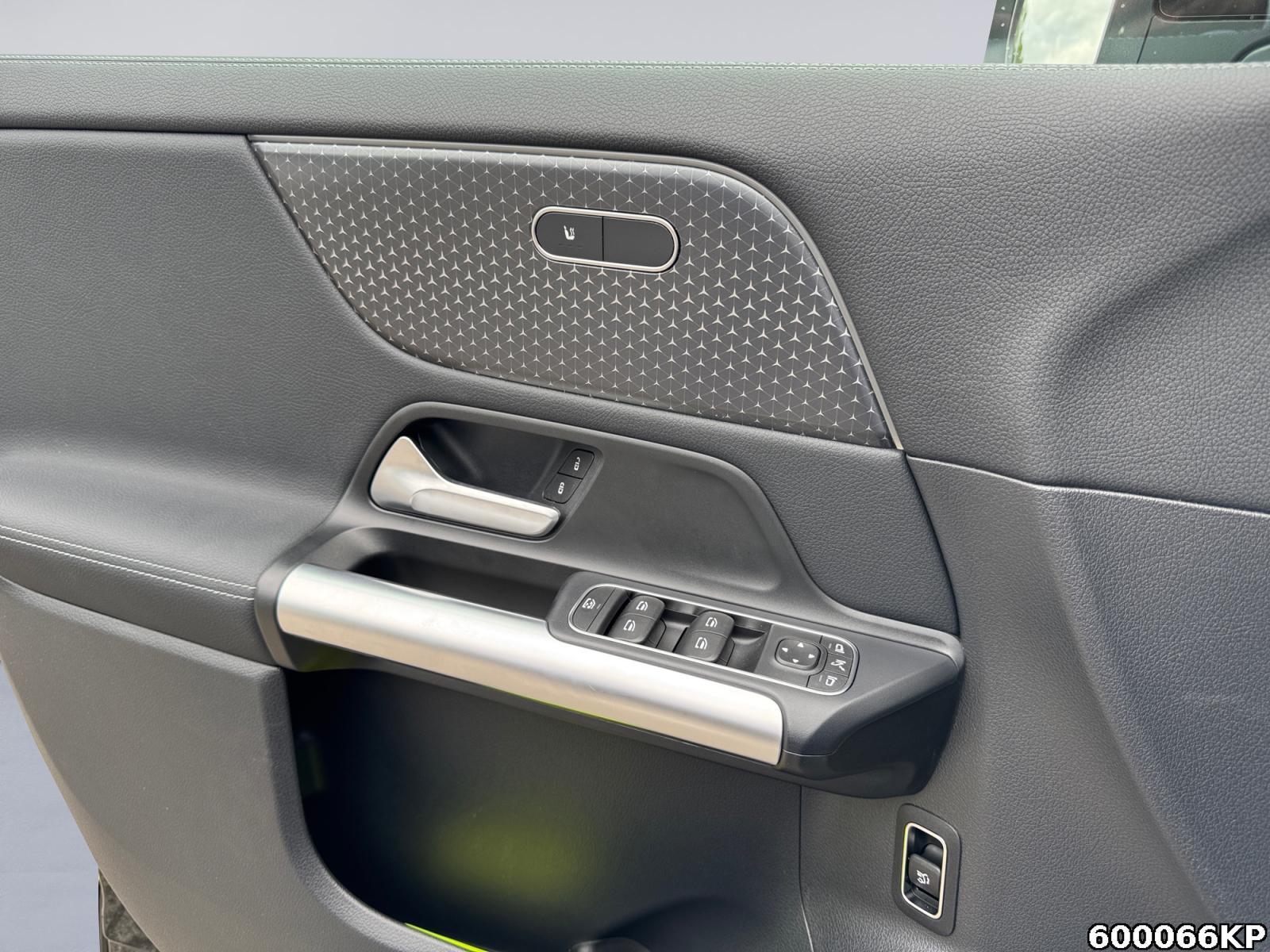 Fahrzeugabbildung Mercedes-Benz EQA 4matic Progressive Distronic LED 360°