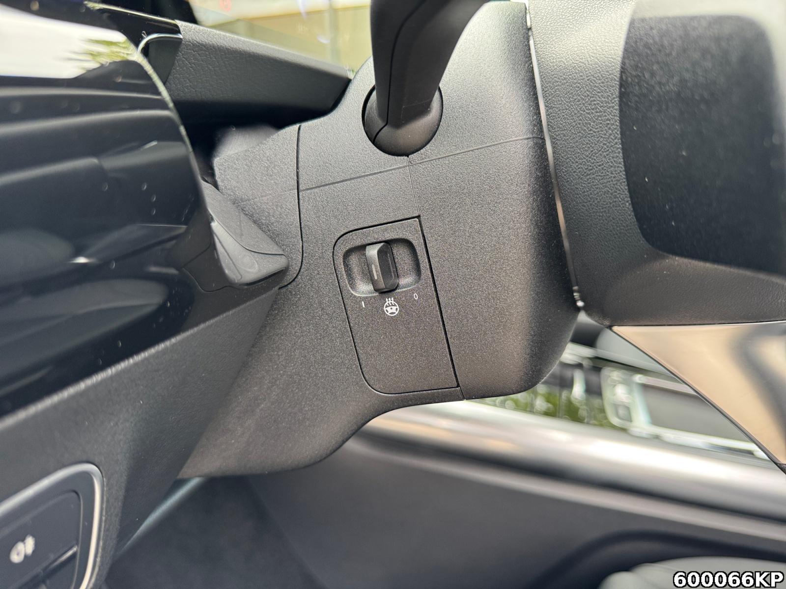 Fahrzeugabbildung Mercedes-Benz EQA 4matic Progressive Distronic LED 360°