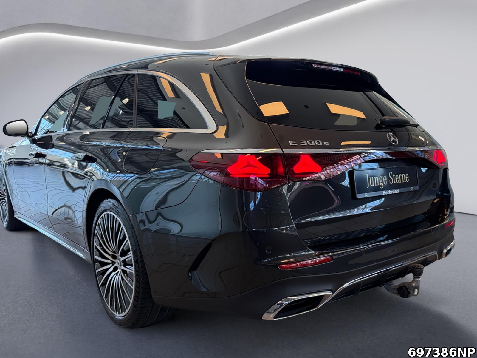Fahrzeugabbildung Mercedes-Benz E 300 e T AMG Digital-Light AHK Memory 360° Totw