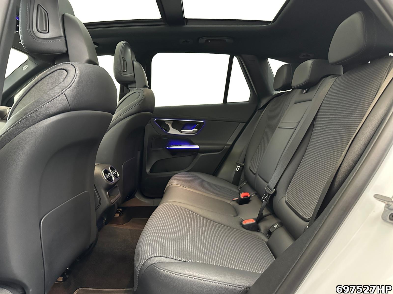 Fahrzeugabbildung Mercedes-Benz GLC 220 d 4M Avantgarde Pano AHK Memo Lenkradhz